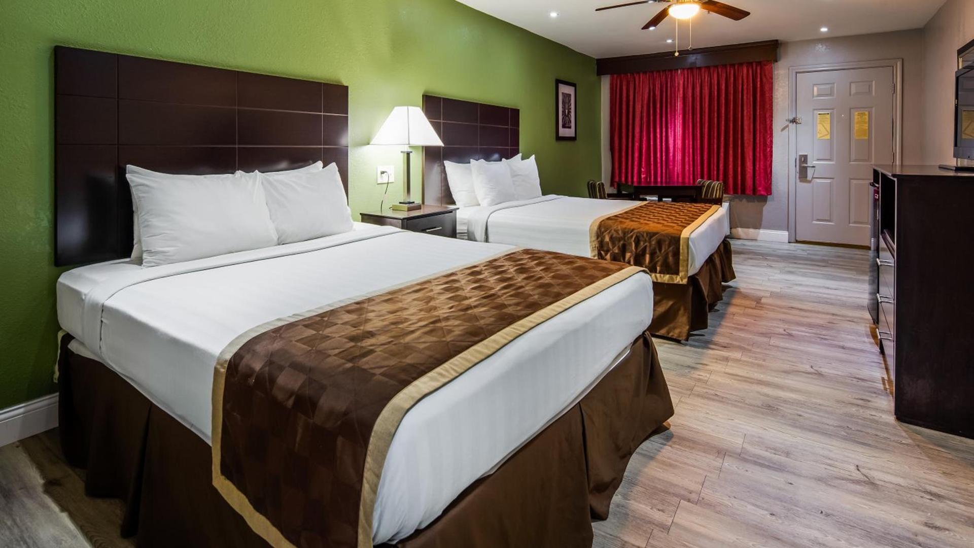 Bestway Inn photo 15