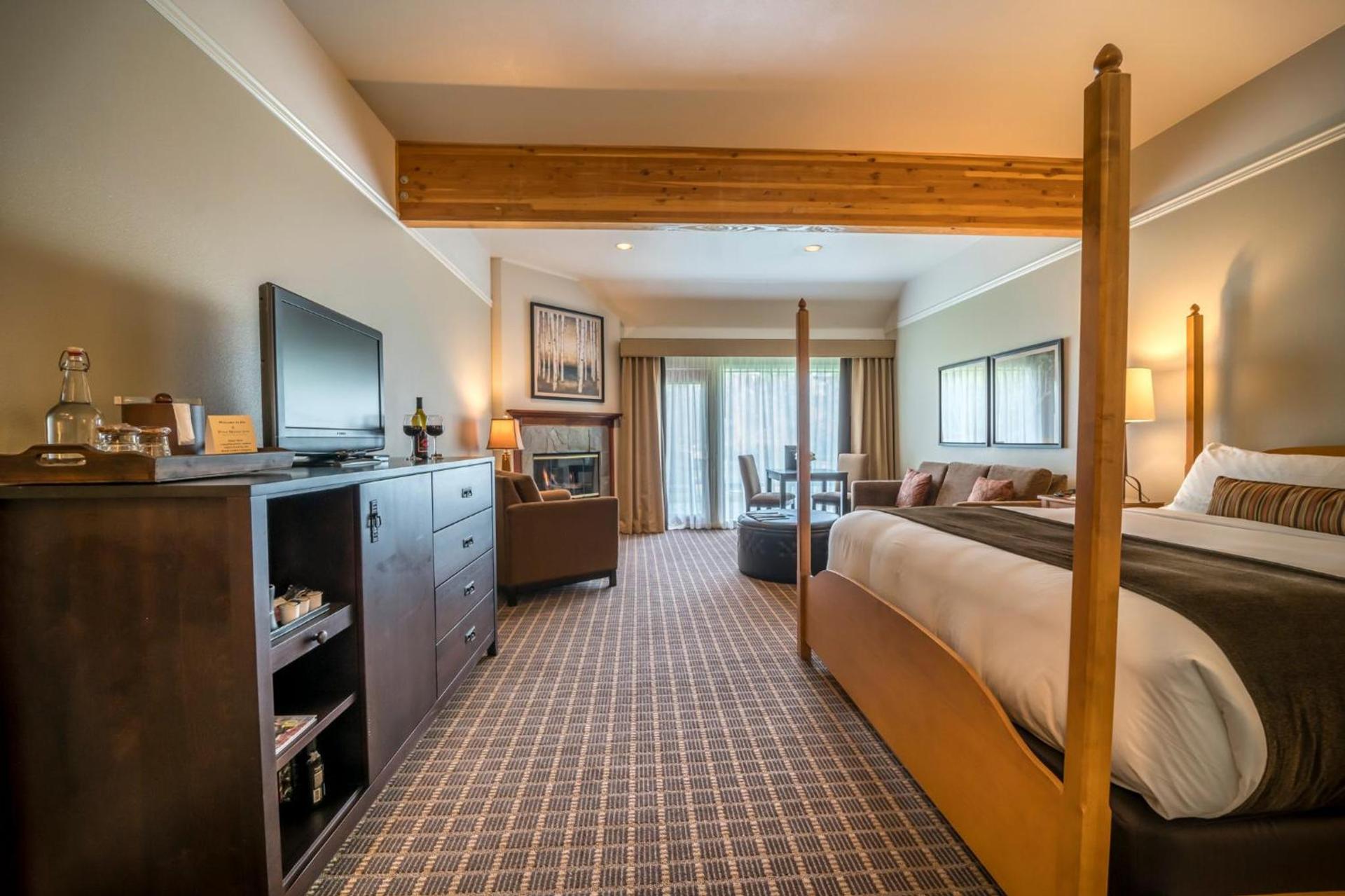 Pine Ridge Inn photo 9