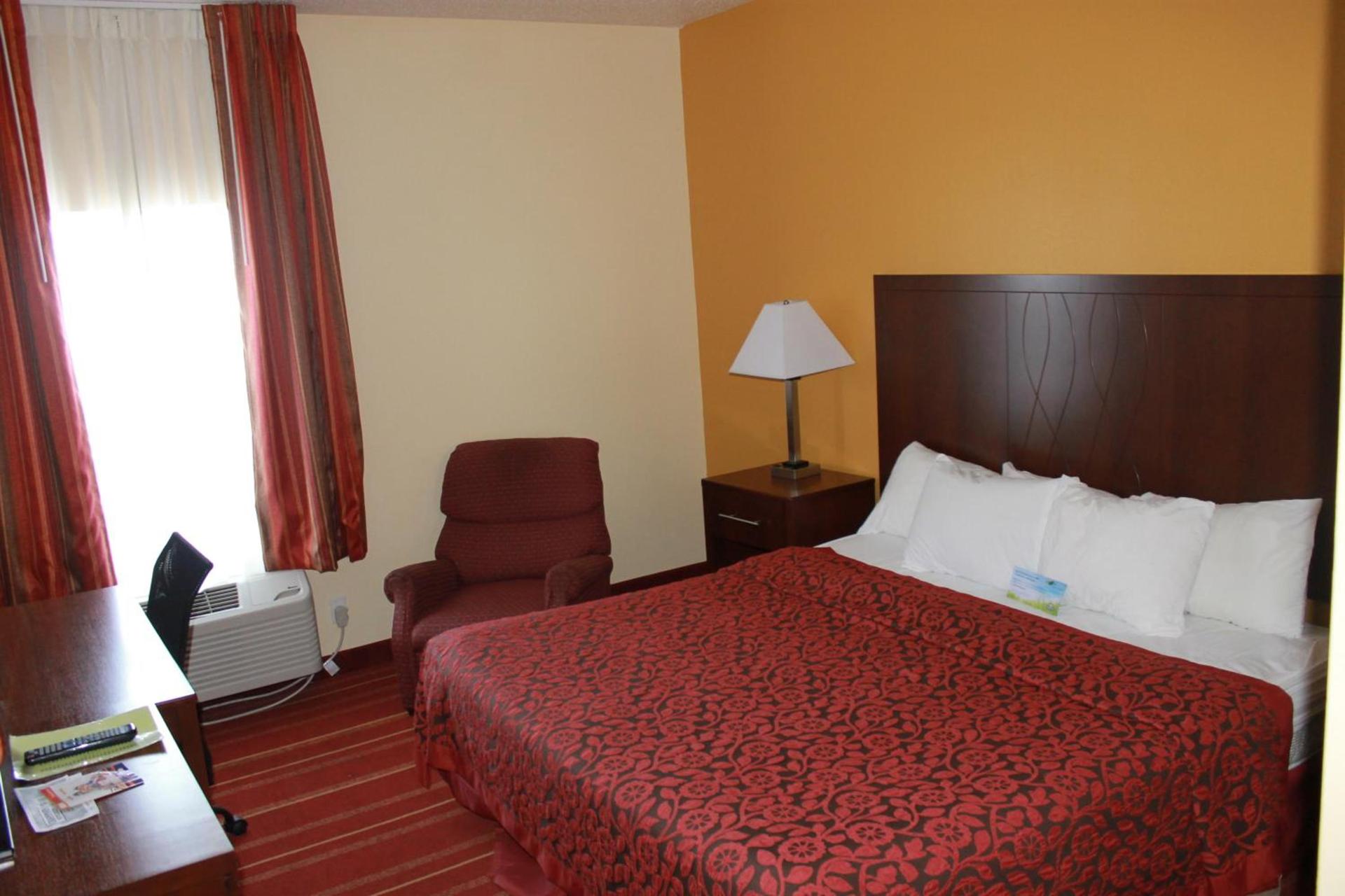 Days Inn by Wyndham Walcott Davenport photo 24
