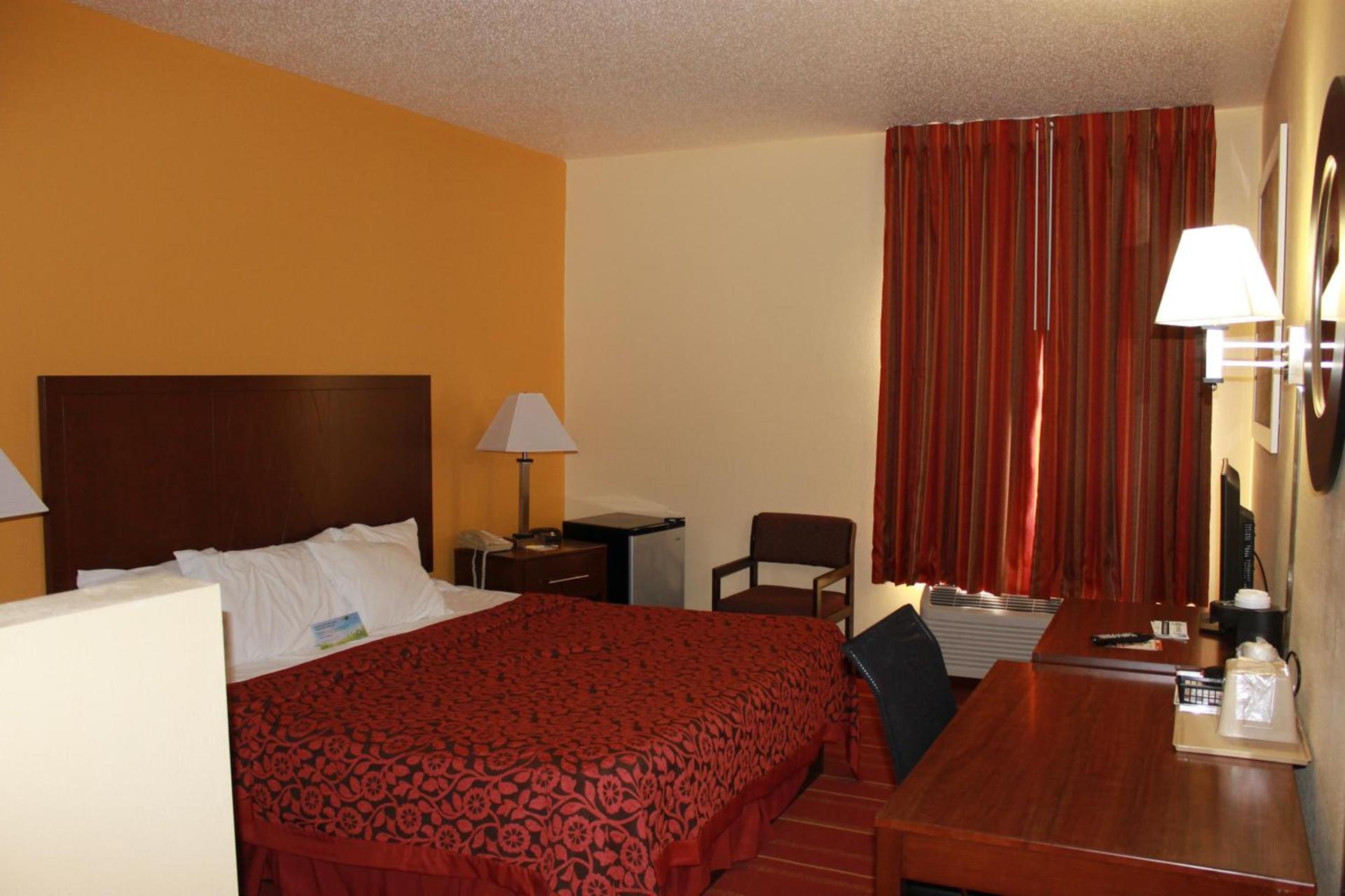Days Inn by Wyndham Walcott Davenport photo 28