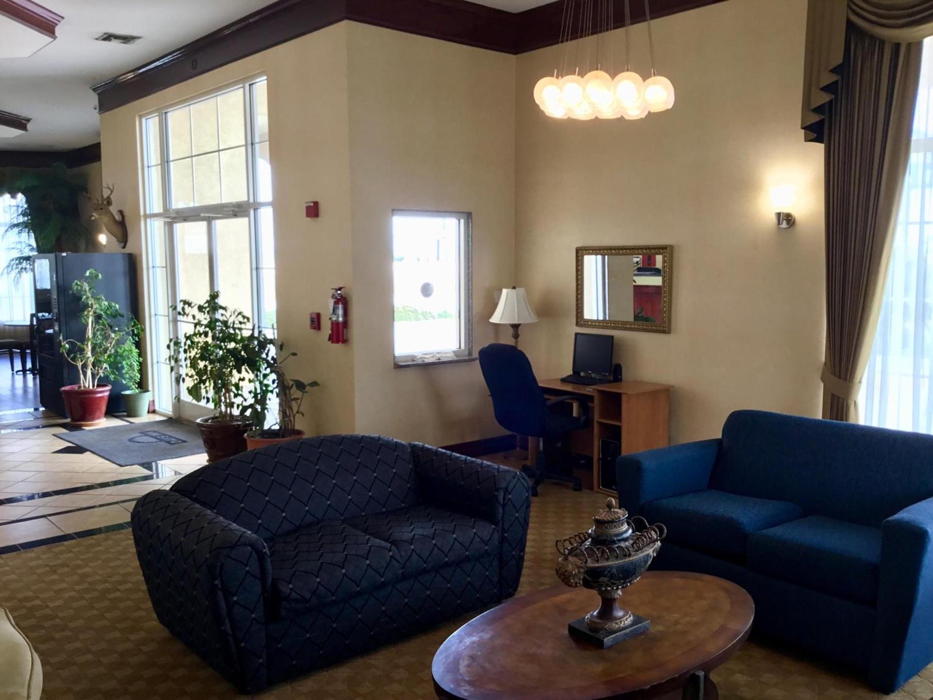 Days Inn by Wyndham Robstown photo 24