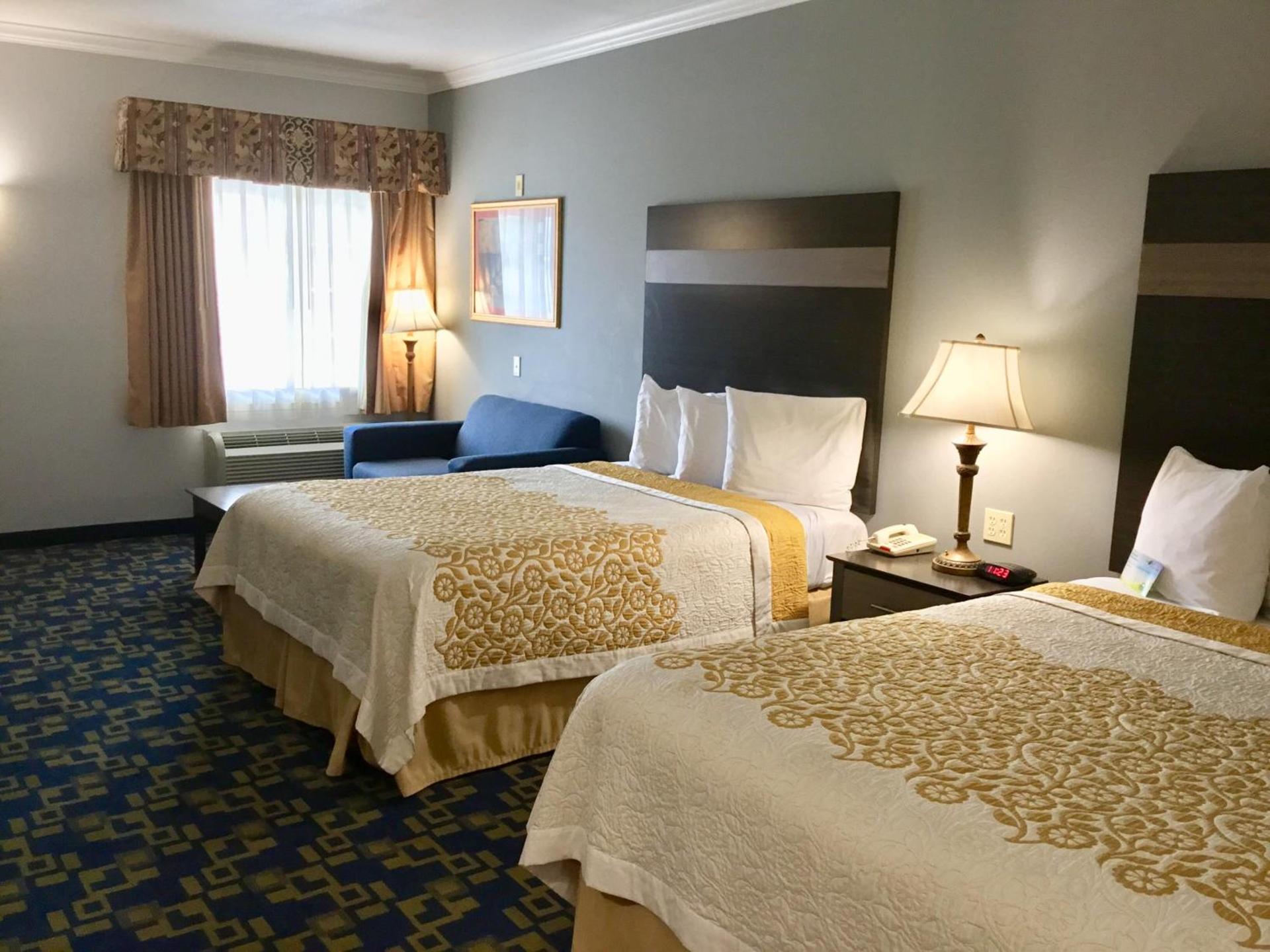 Days Inn by Wyndham Robstown photo 42