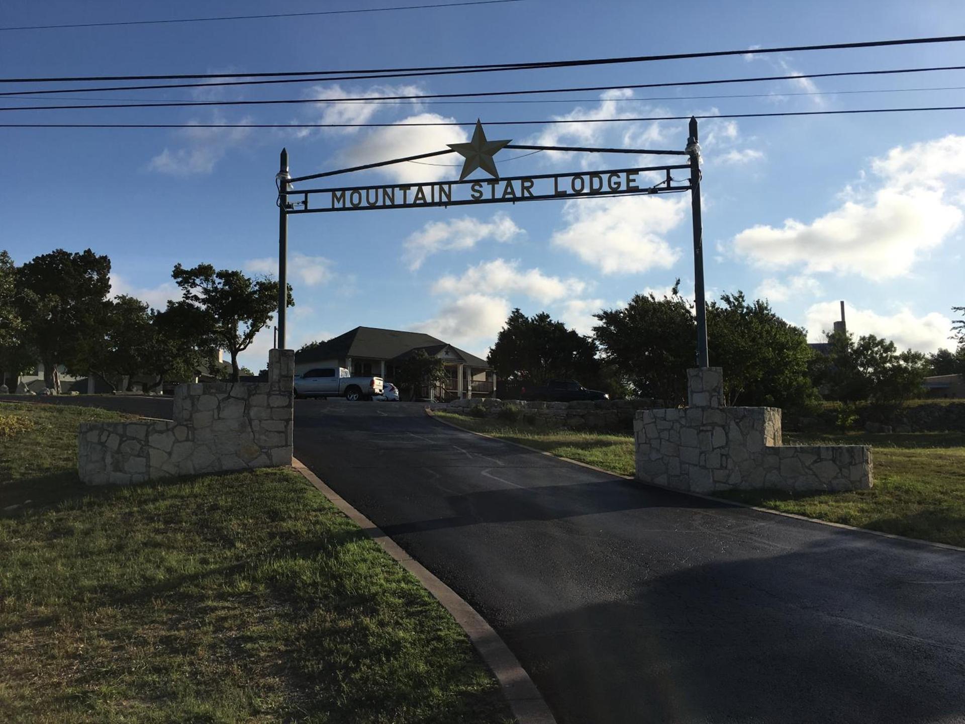 Mountain Star Lodge photo 24