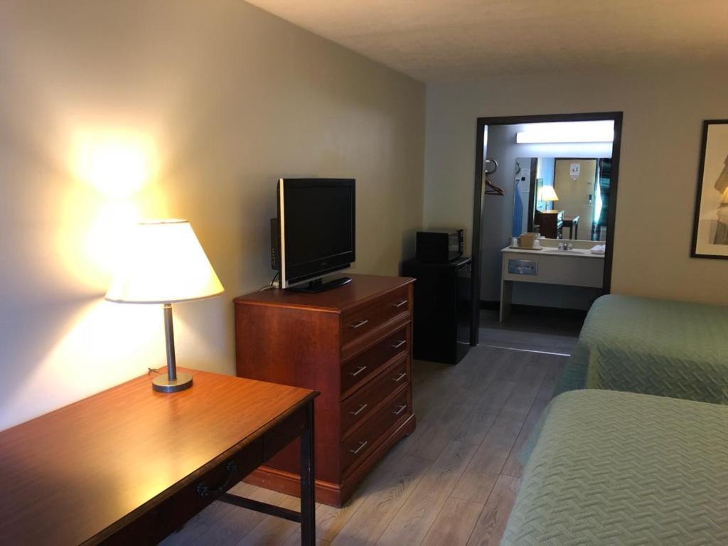 Springfield Inn TN photo 19