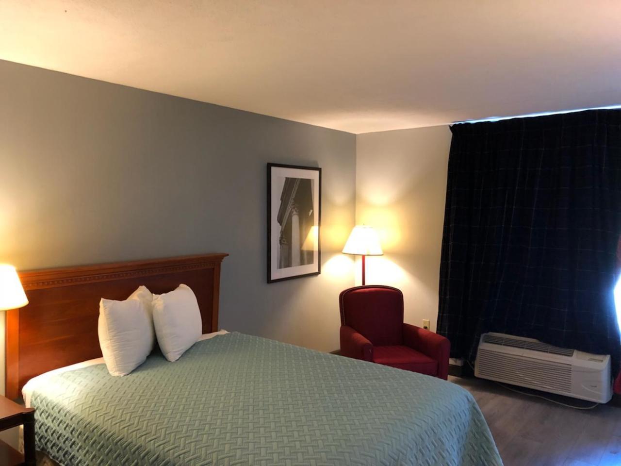 Springfield Inn TN photo 18