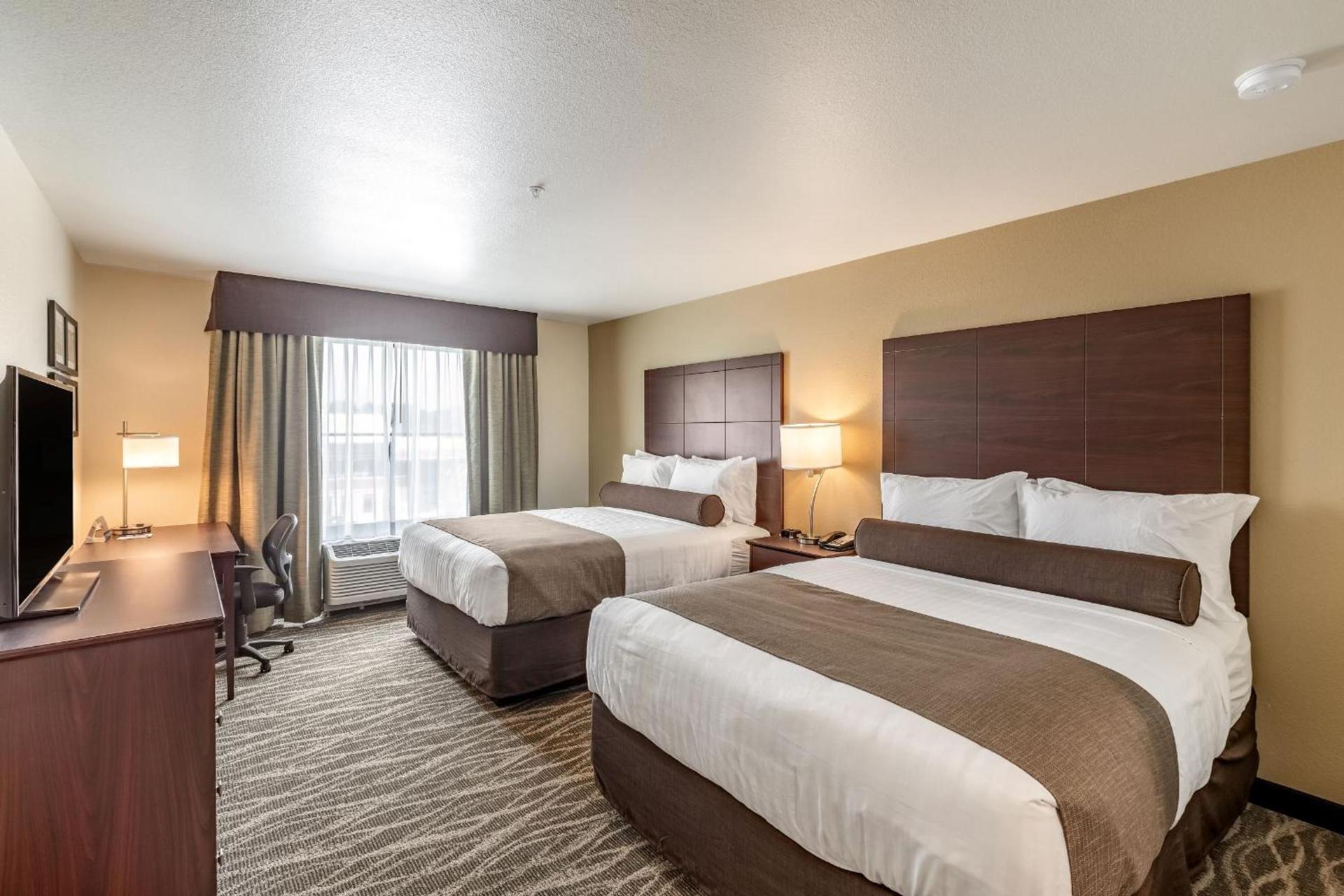Cobblestone Hotel & Suites - Stevens Point photo 26