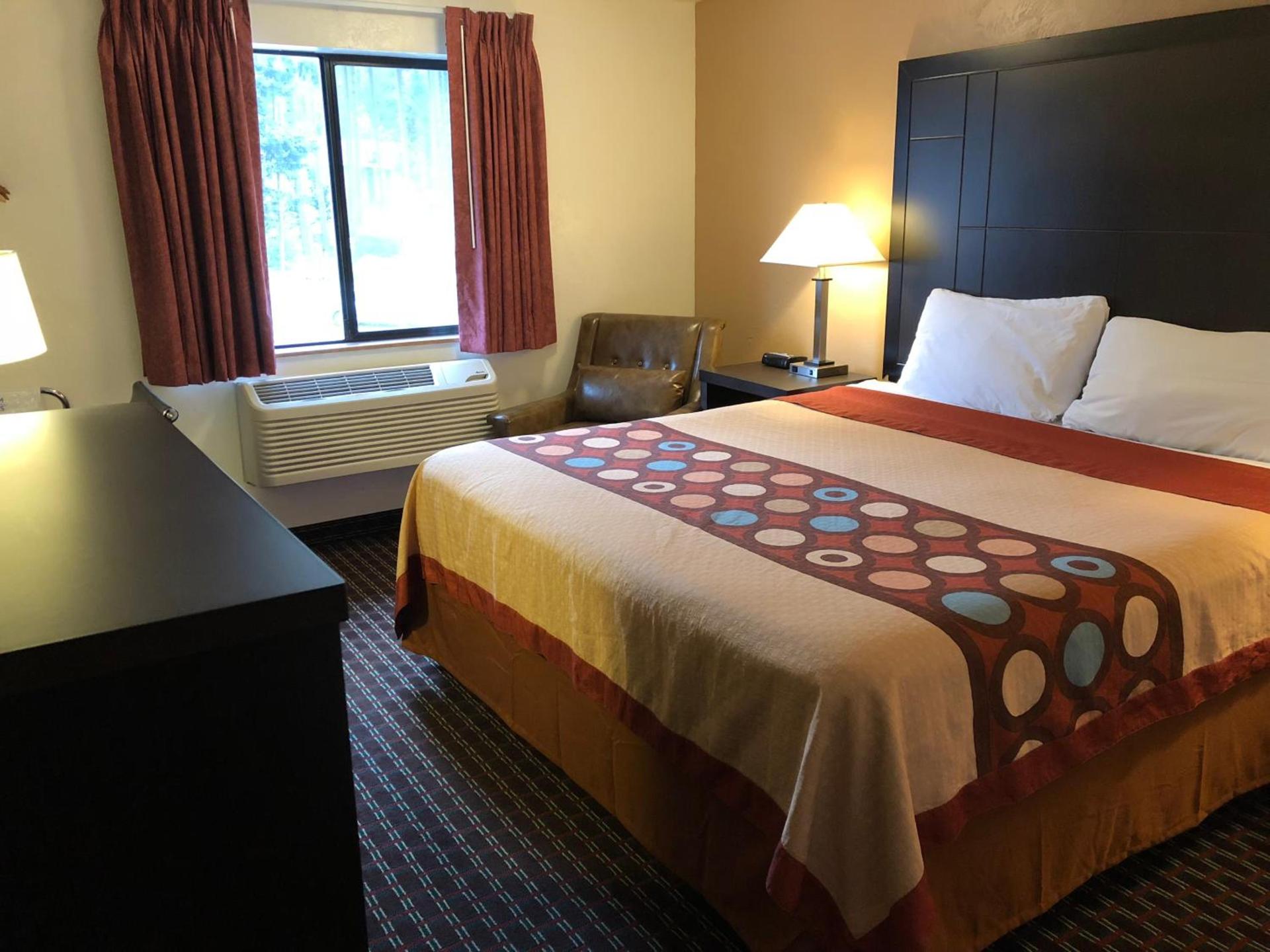 Super 8 by Wyndham Lacey Olympia Area photo 24