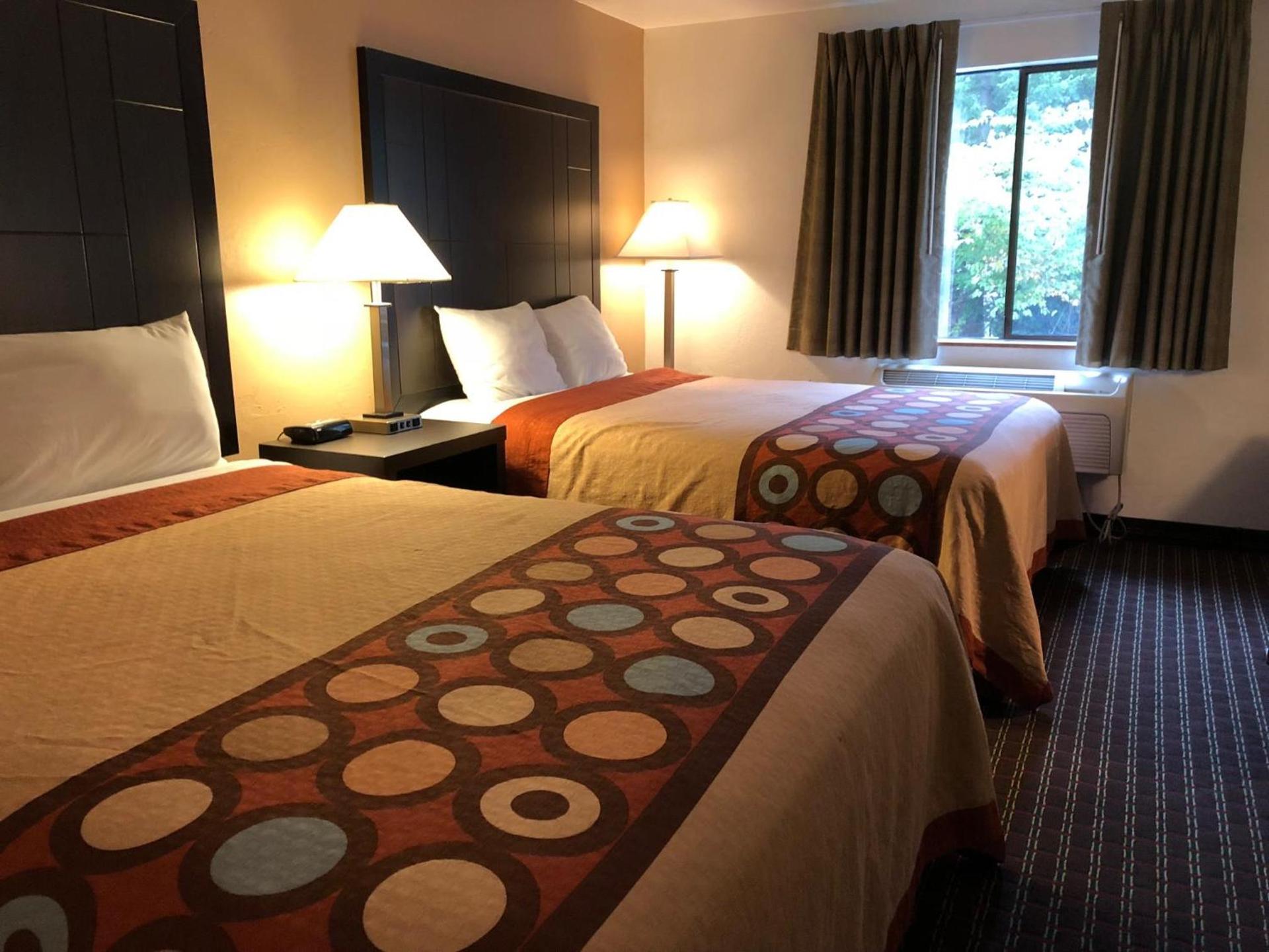 Super 8 by Wyndham Lacey Olympia Area photo 28