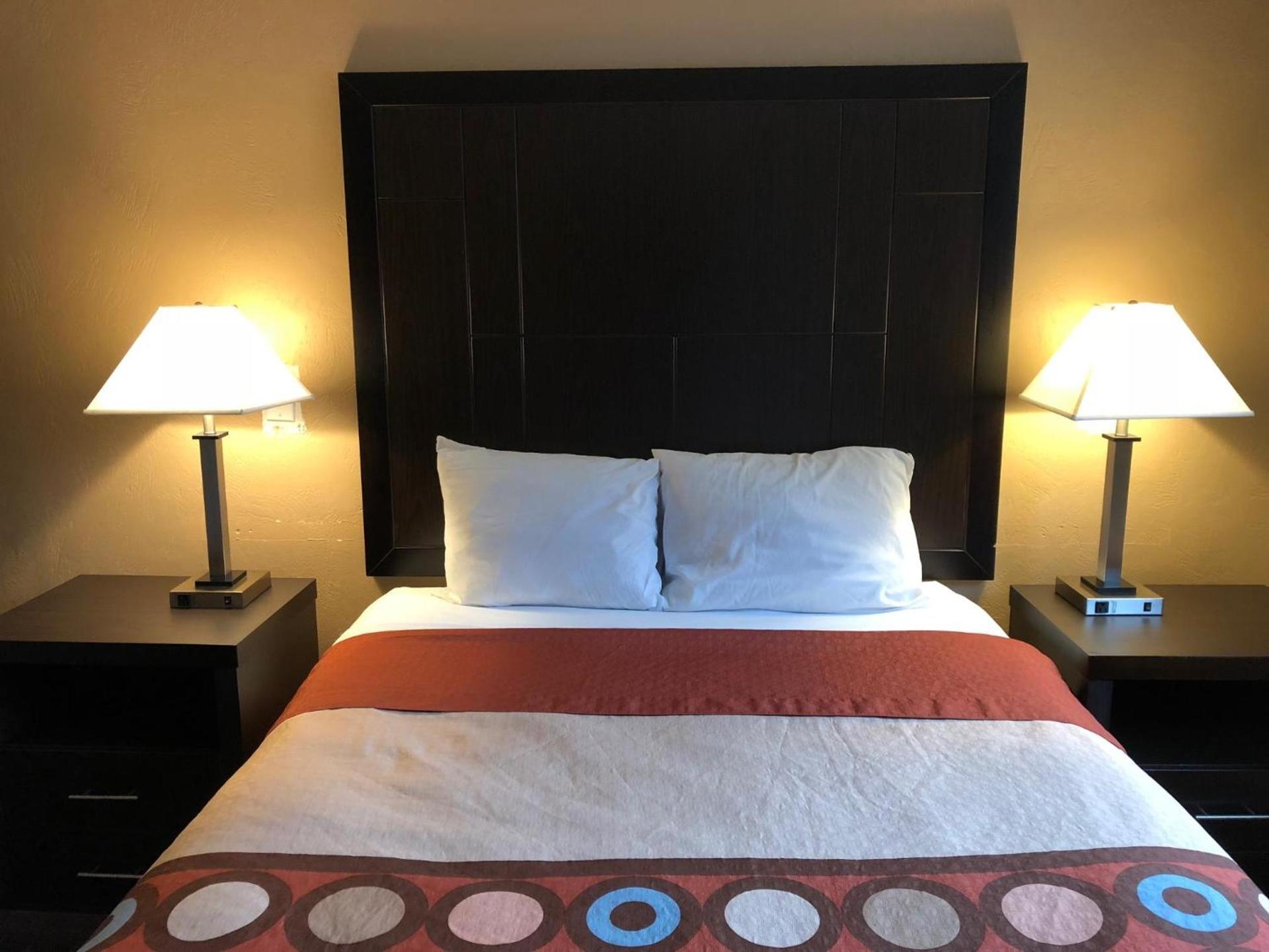 Super 8 by Wyndham Lacey Olympia Area photo 33