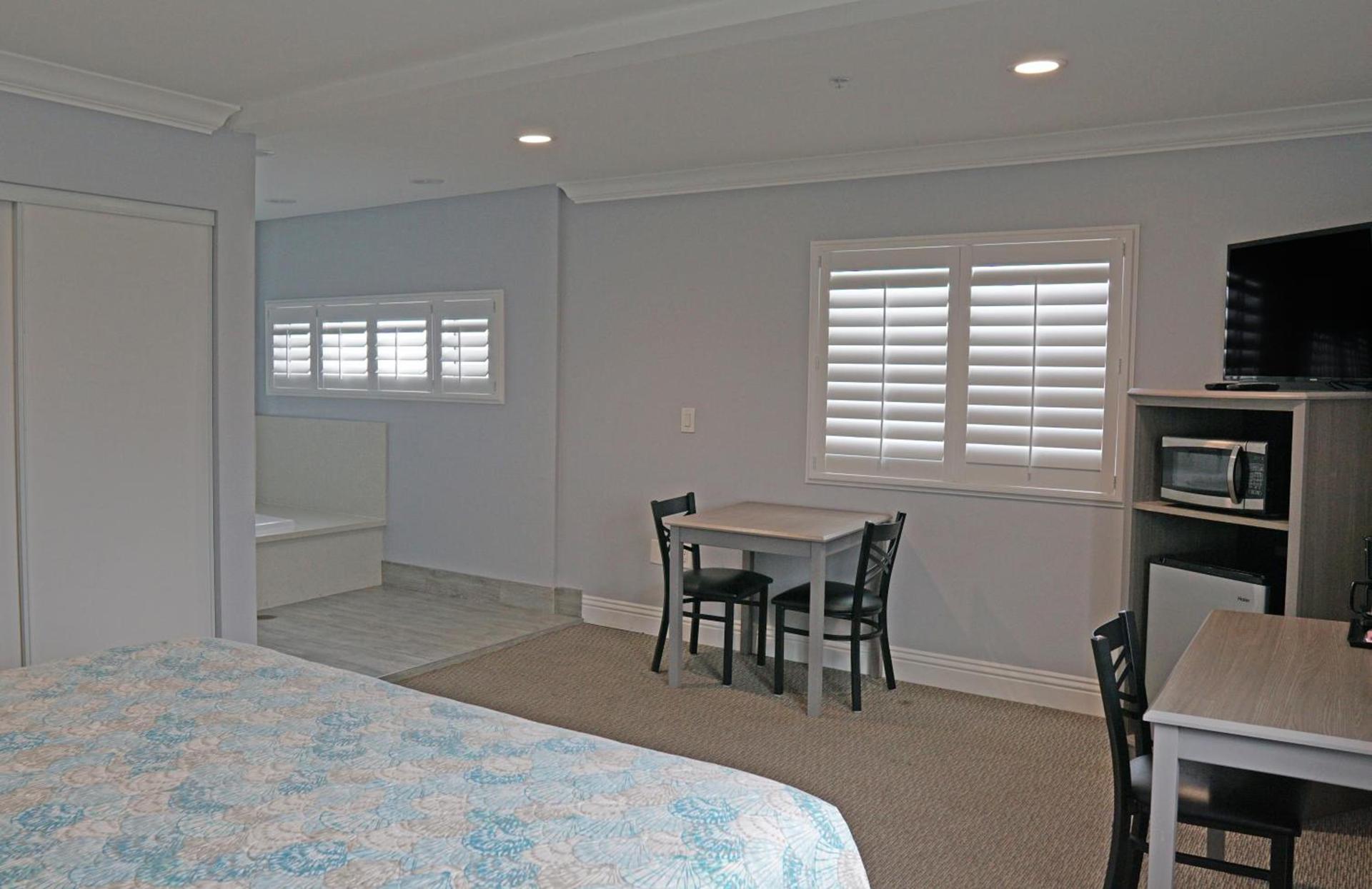 Surf City Inn photo 26