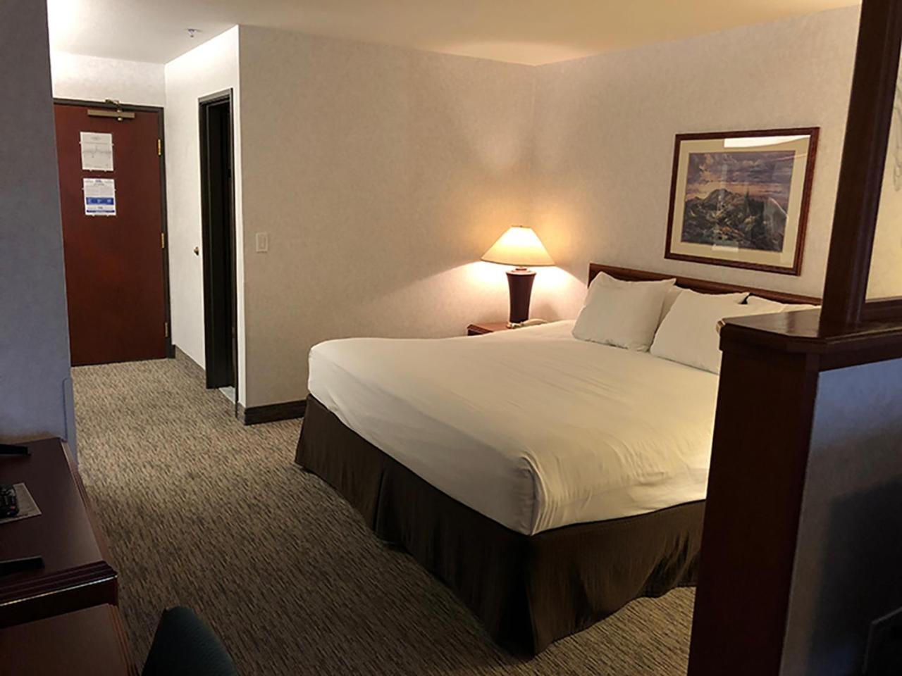 Shilo Inn Klamath Falls photo 2