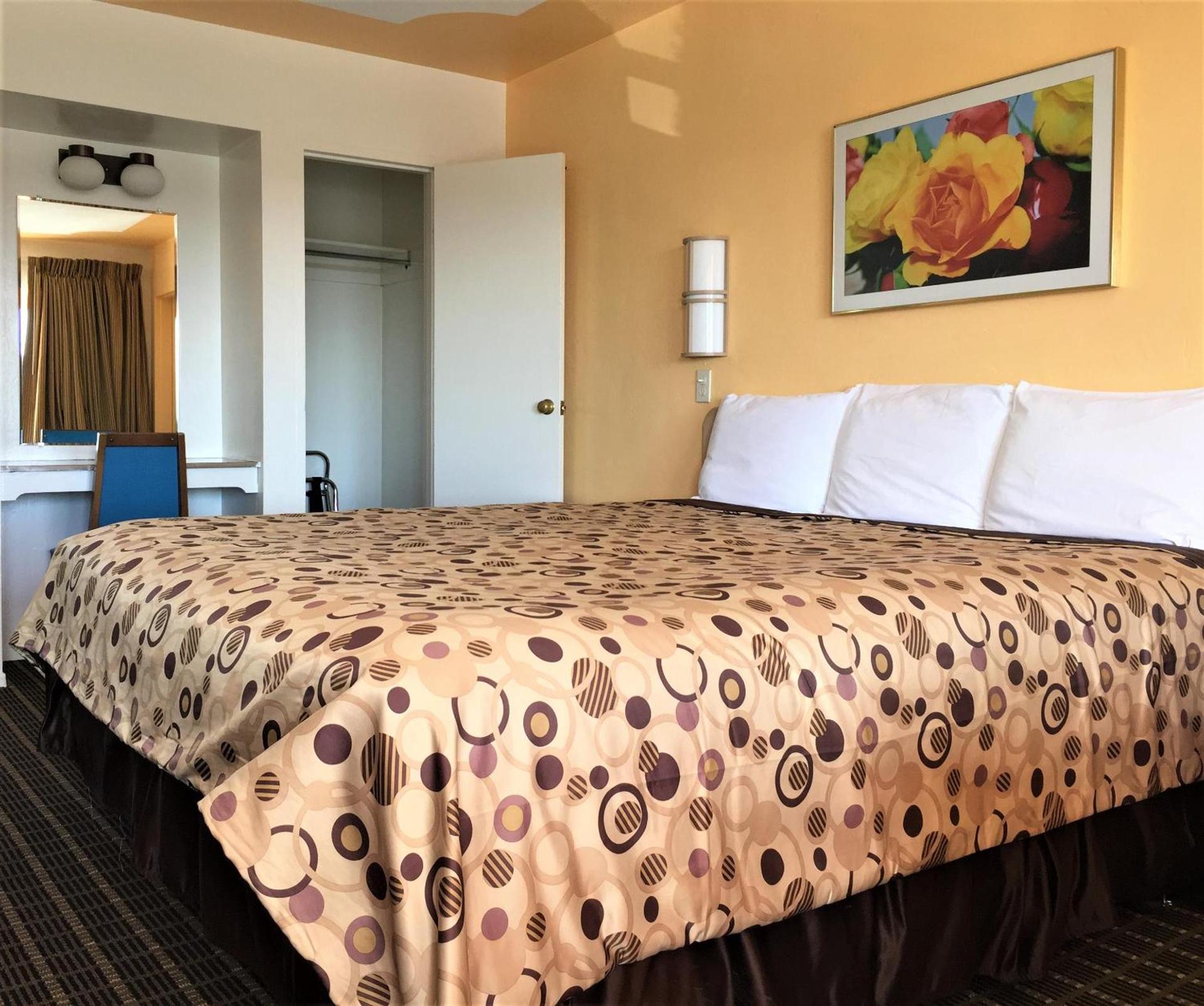 Ramblin Rose Motel photo 12