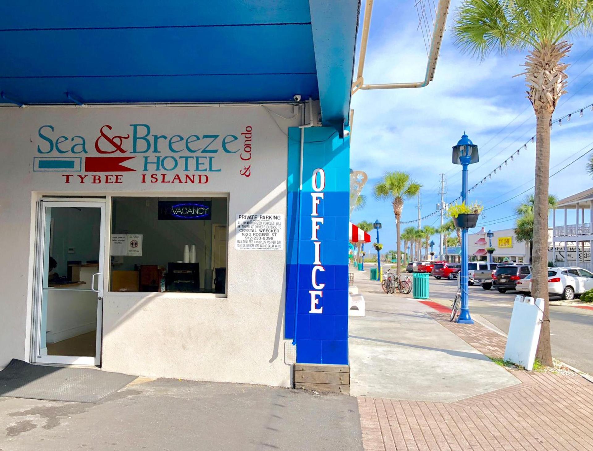 Sea and Breeze Hotel and Condo photo 27