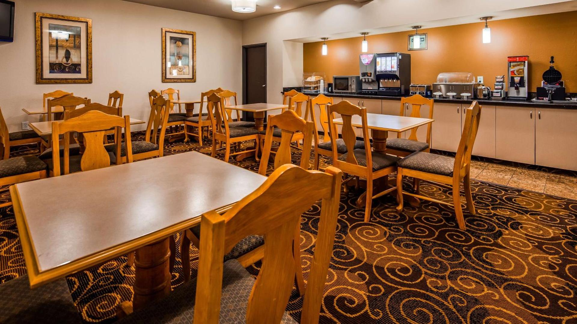 Best Western Northwest Inn photo 7