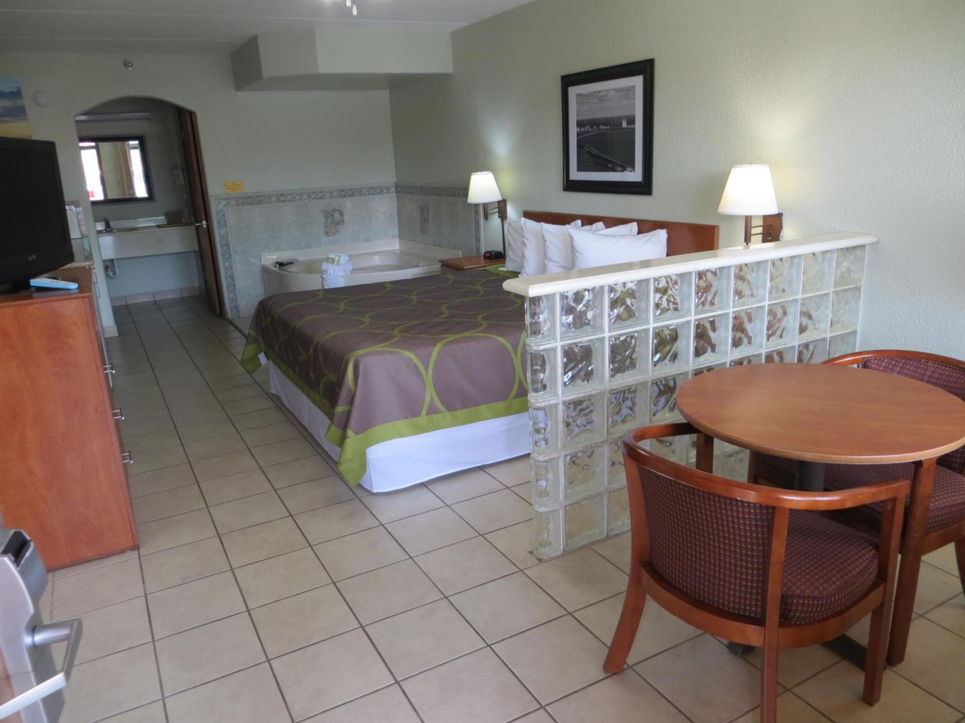 Super 8 by Wyndham South Padre Island photo 35