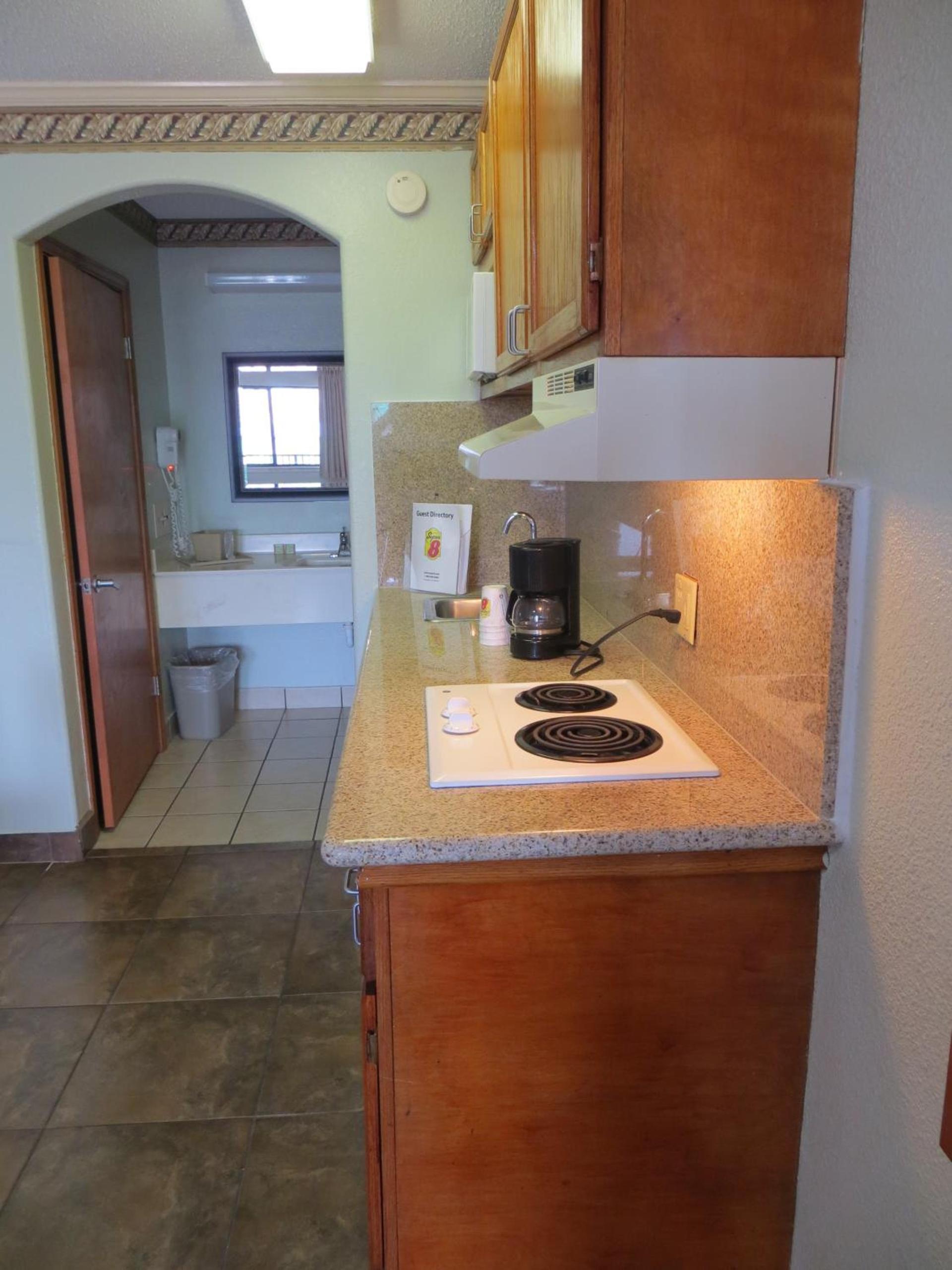 Super 8 by Wyndham South Padre Island photo 36