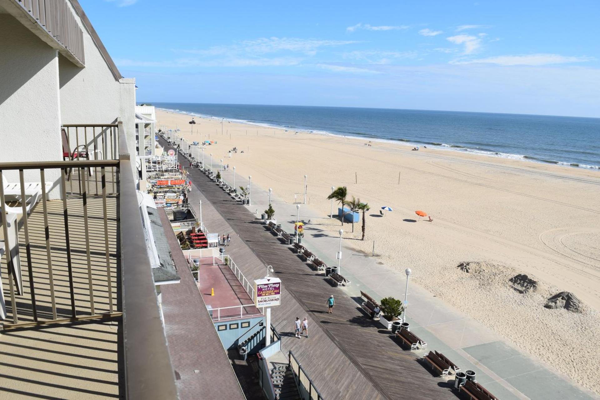 Boardwalk One photo 19