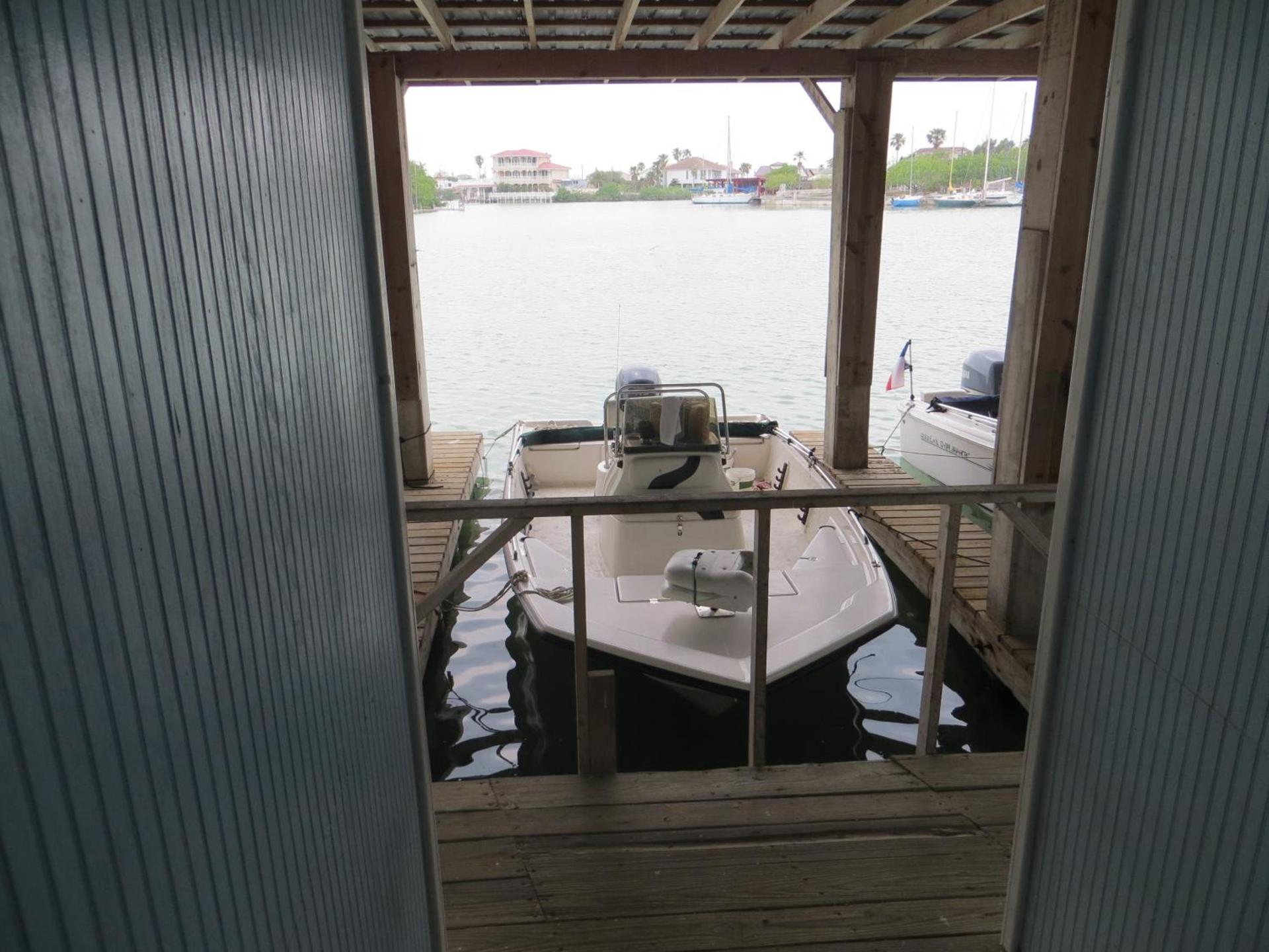 White Sands Inn, Marina, Bar & Grill photo 31