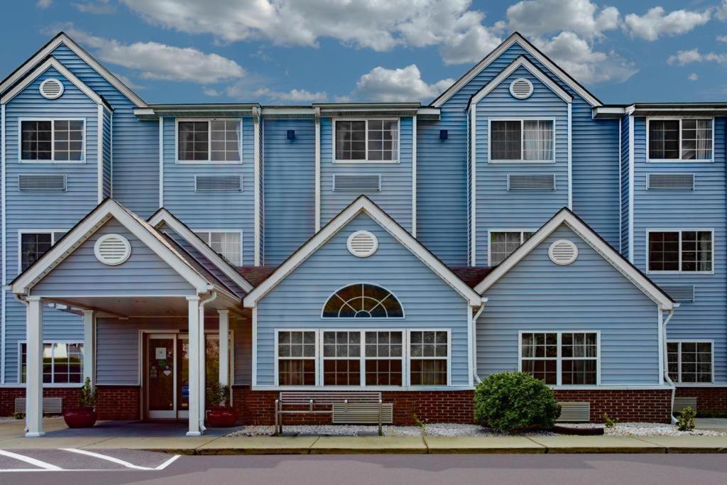 Microtel Inn & Suites by Wyndham Lillington/Campbell University photo 34