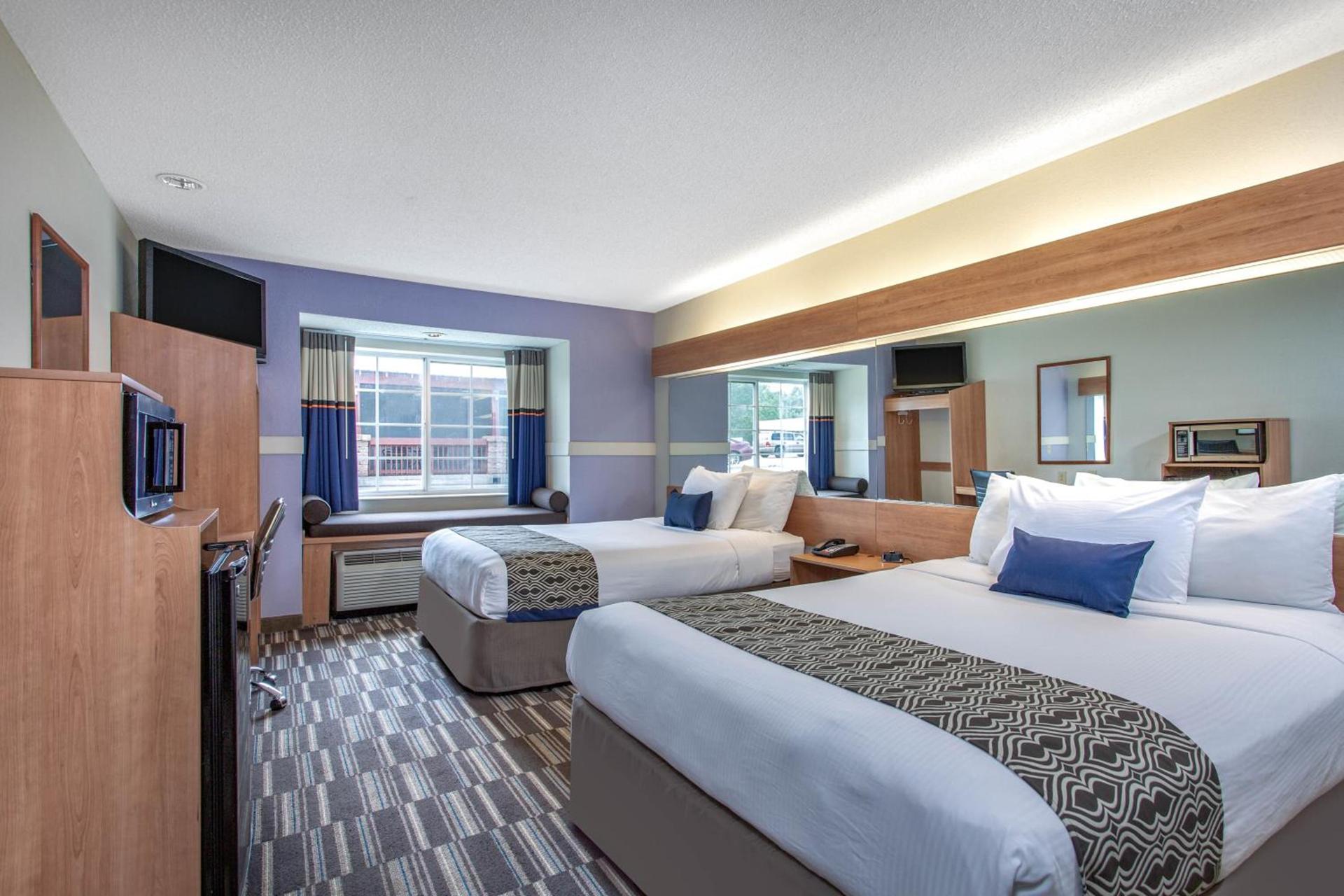 Microtel Inn & Suites by Wyndham Lillington/Campbell University photo 12