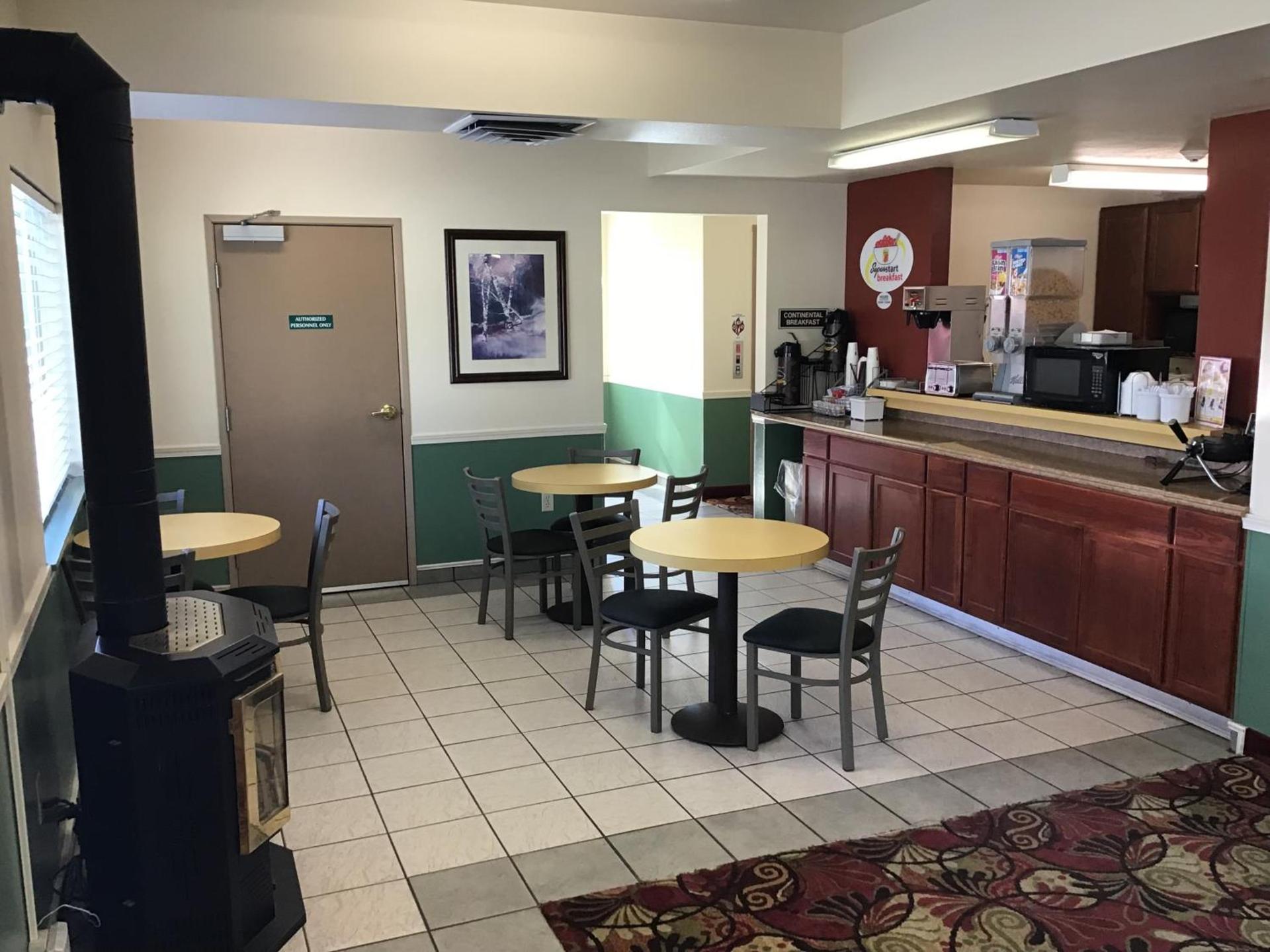 Hotel Salmon photo 41