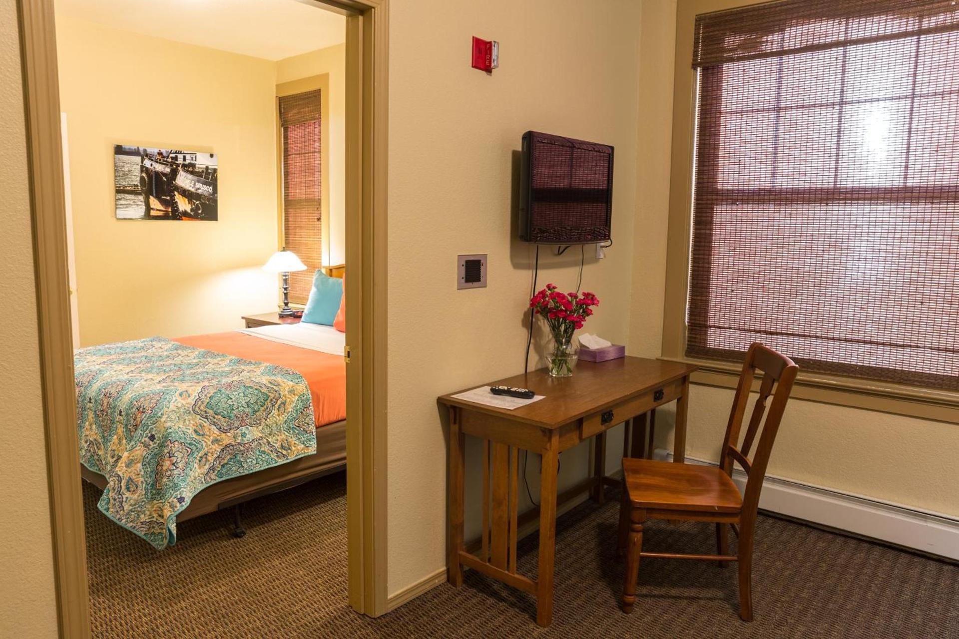 Hotel Cathlamet photo 47