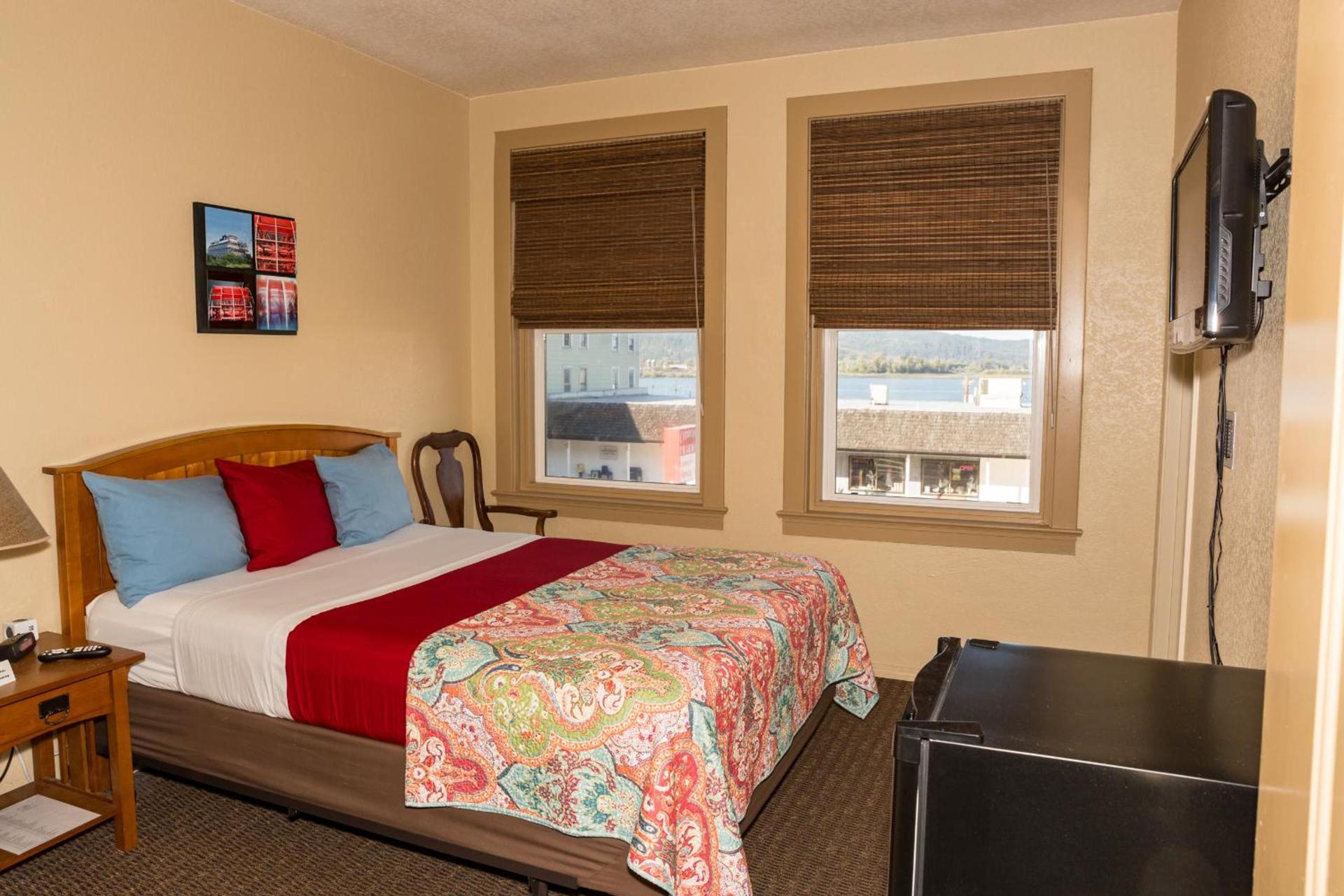 Hotel Cathlamet photo 40