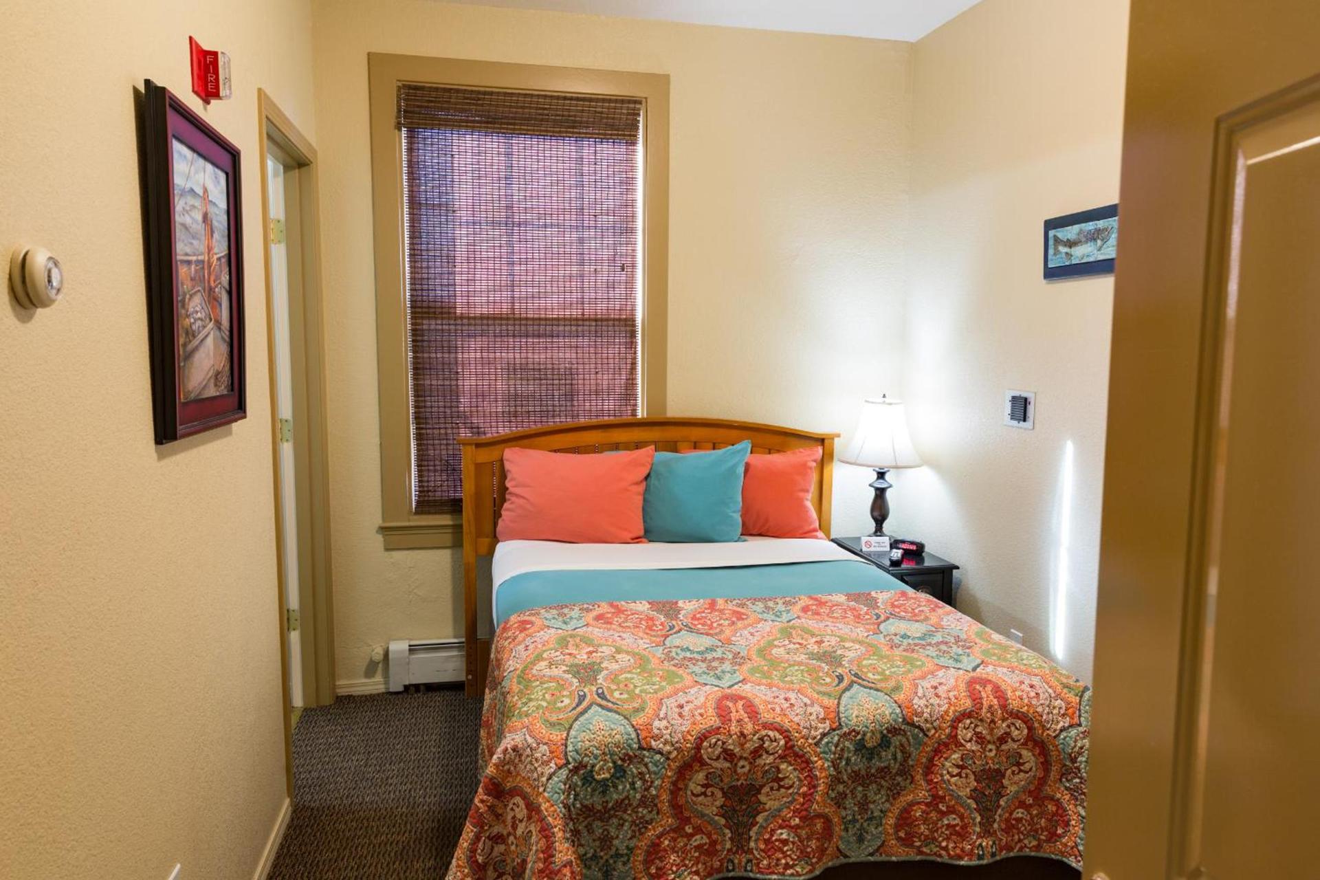 Hotel Cathlamet photo 25