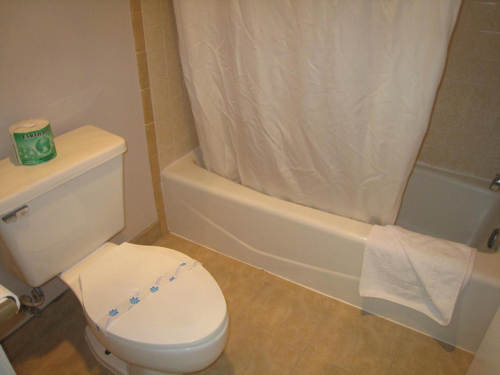 Motel 8 Maricopa photo 30