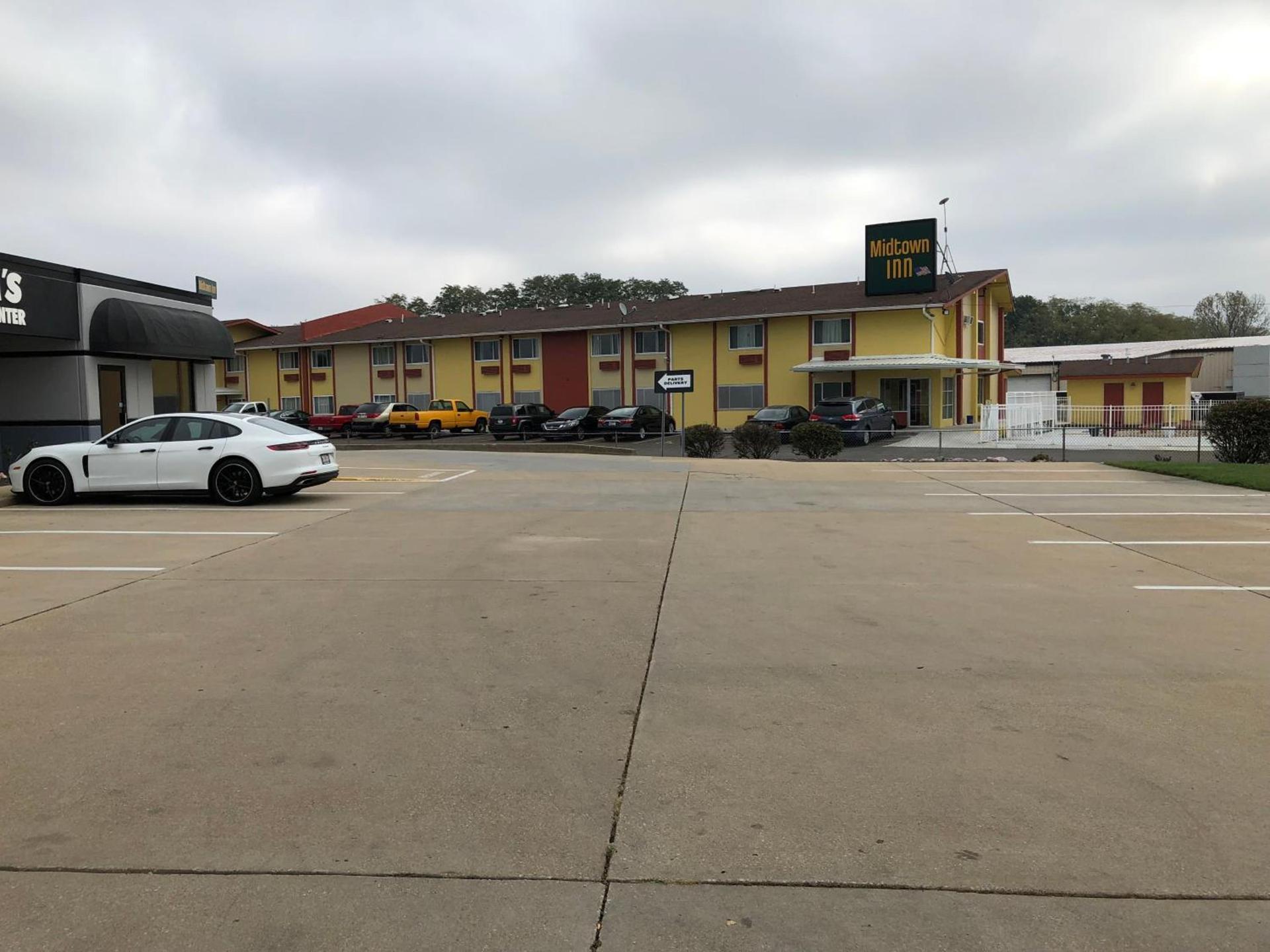 Midtown Inn photo 1