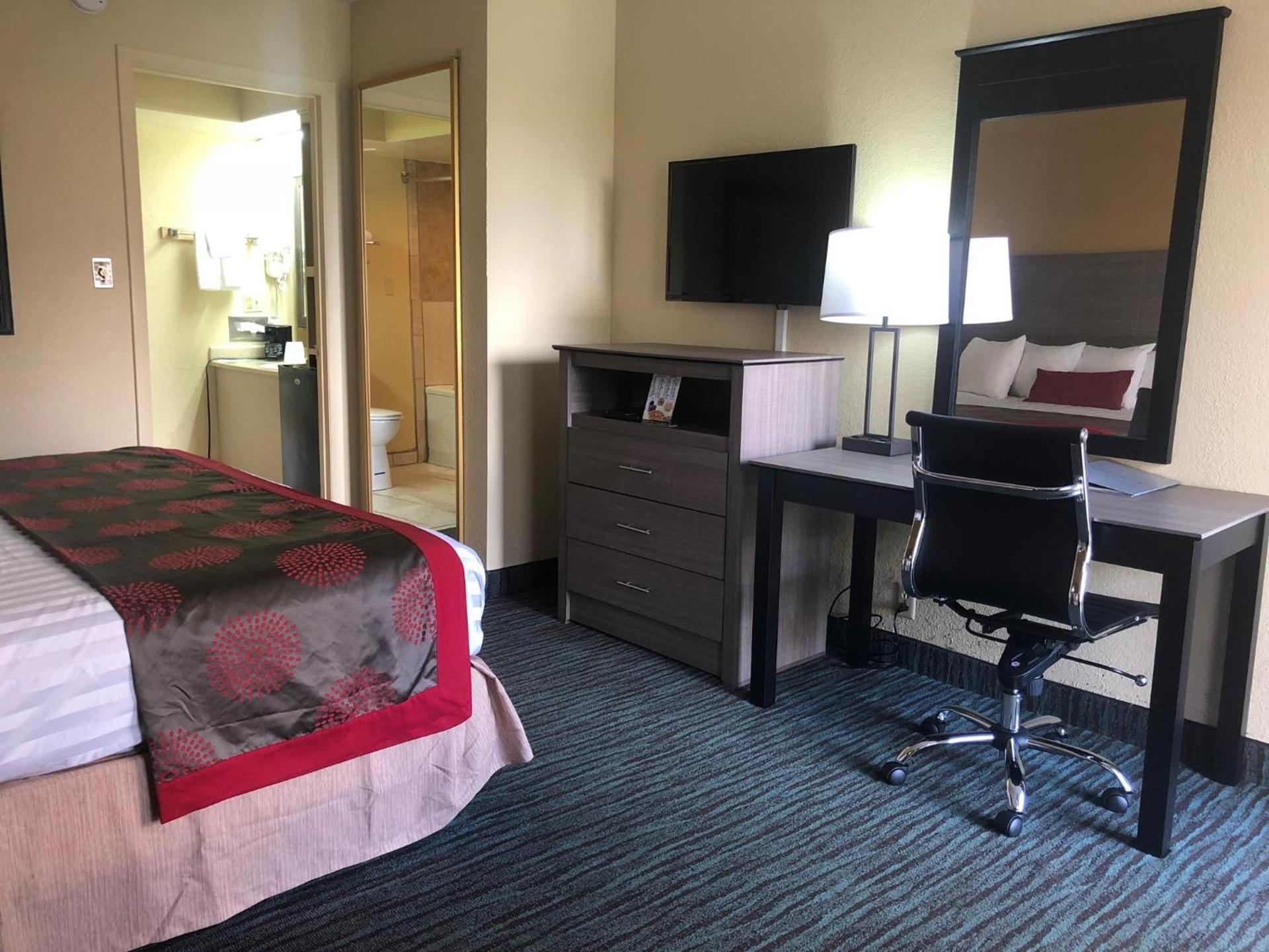 Ramada by Wyndham Lebanon photo 23