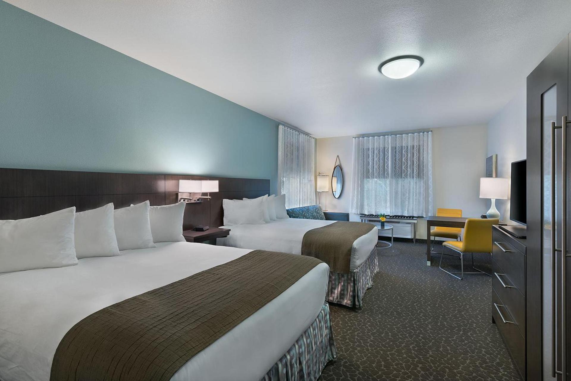 Oxford Suites Bellingham photo 7