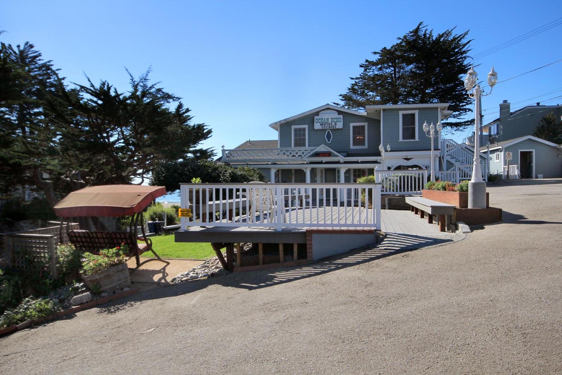 Ocean Echo Inn & Beach Cottages photo 78