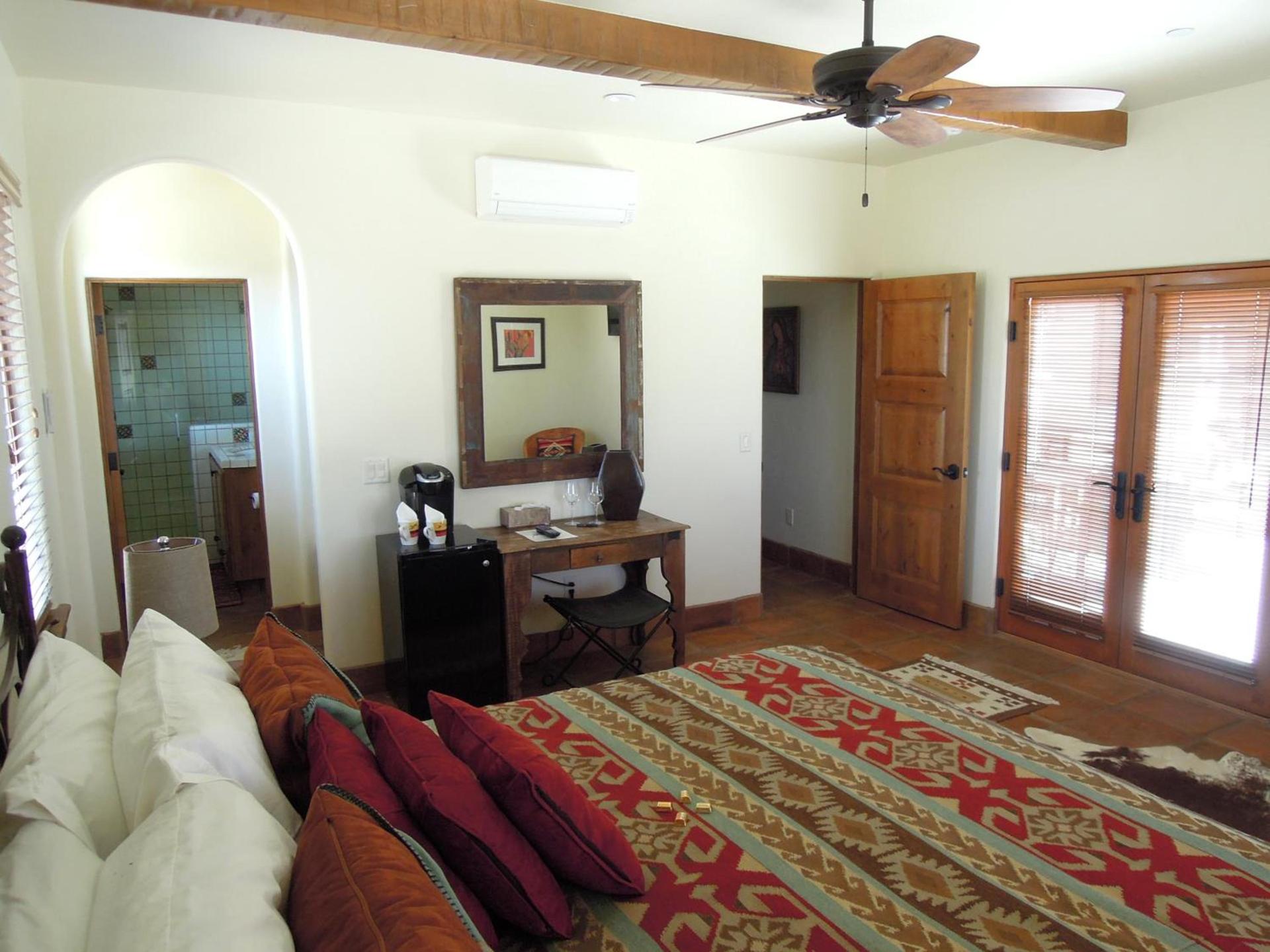 Croad Vineyards - The Inn photo 11