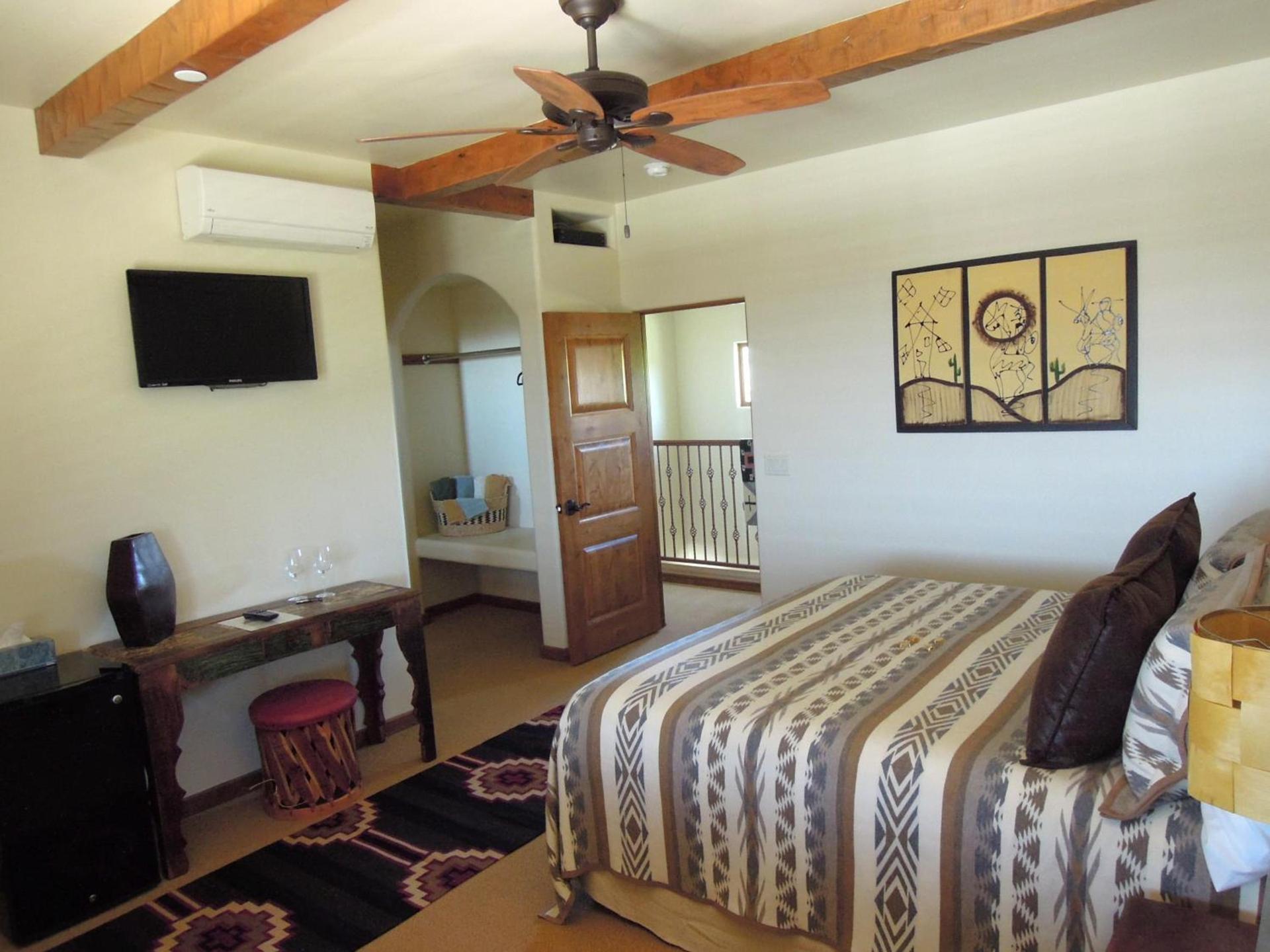 Croad Vineyards - The Inn photo 7