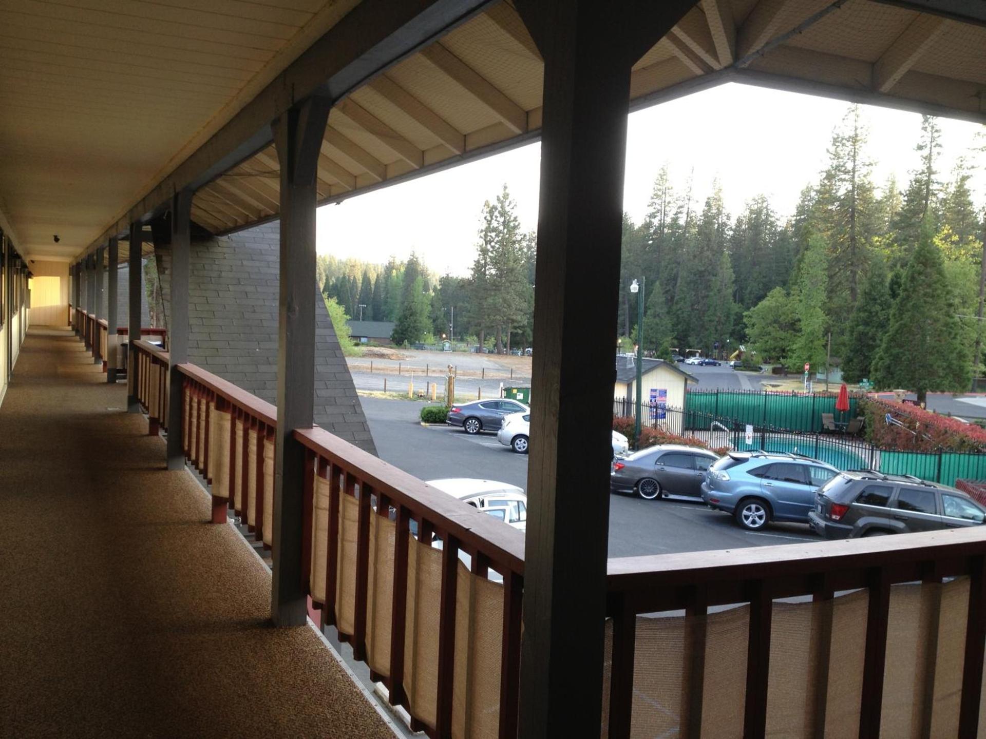 Wildwood Inn photo 25