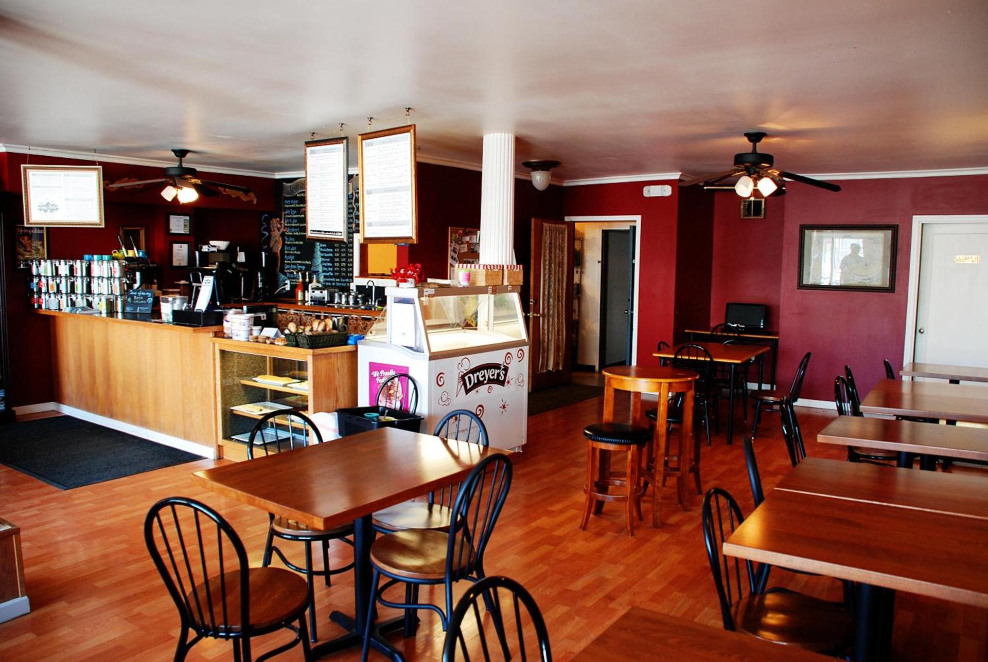 Sauerdough Lodging photo 38