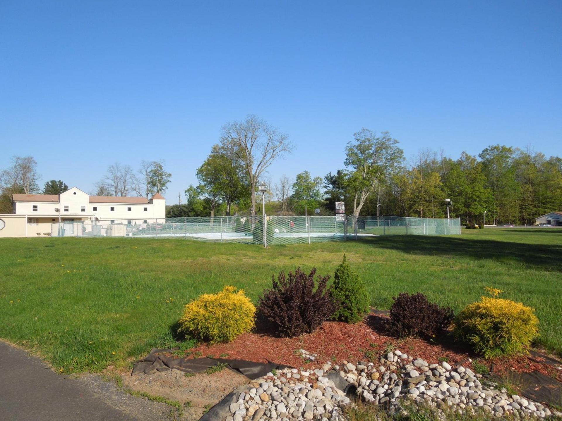 Value Inn East Stroudsburg photo 5