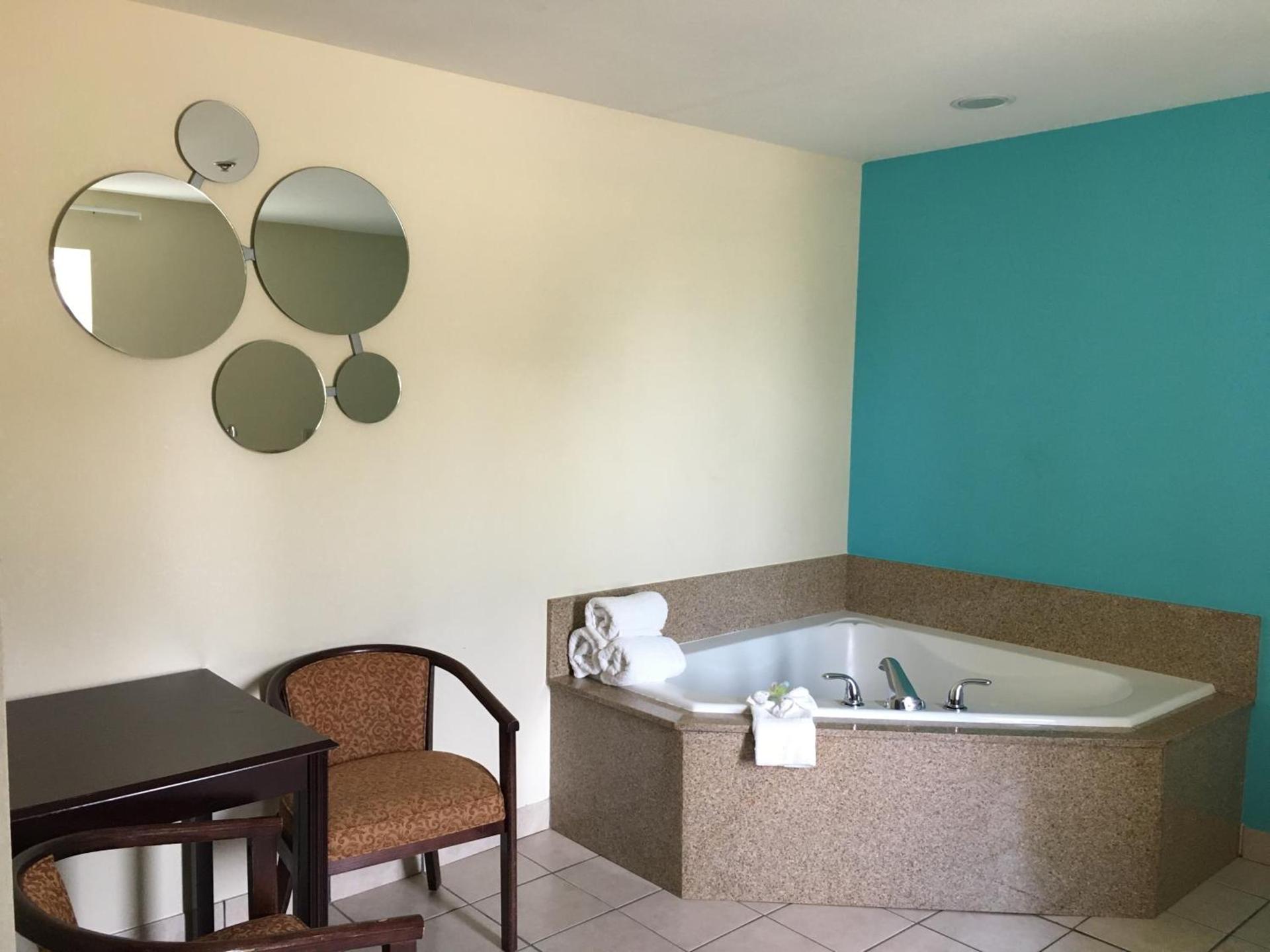 Howard Johnson by Wyndham Houma photo 26