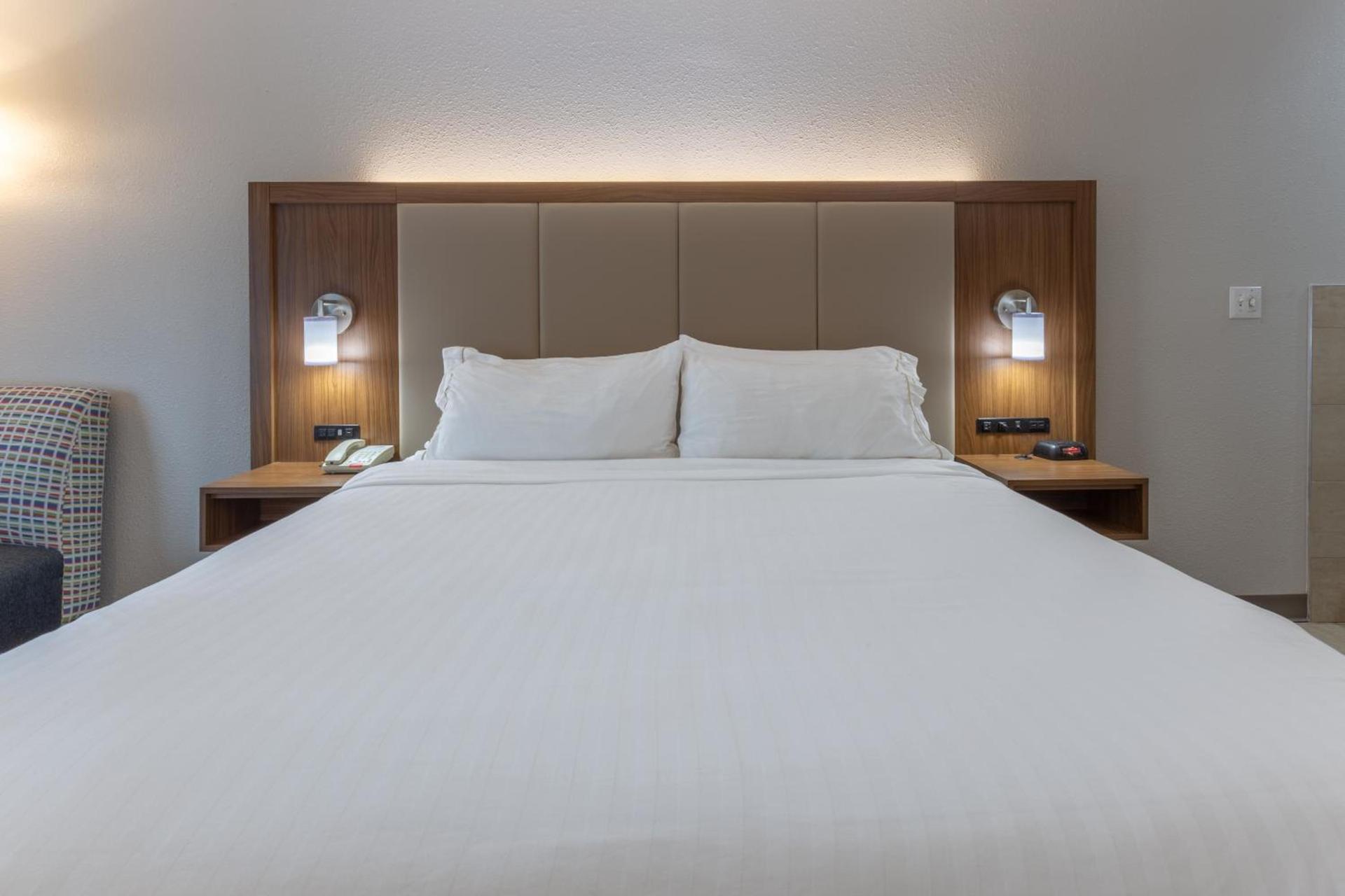 Holiday Inn Express - Indianapolis - Southeast by IHG photo 8