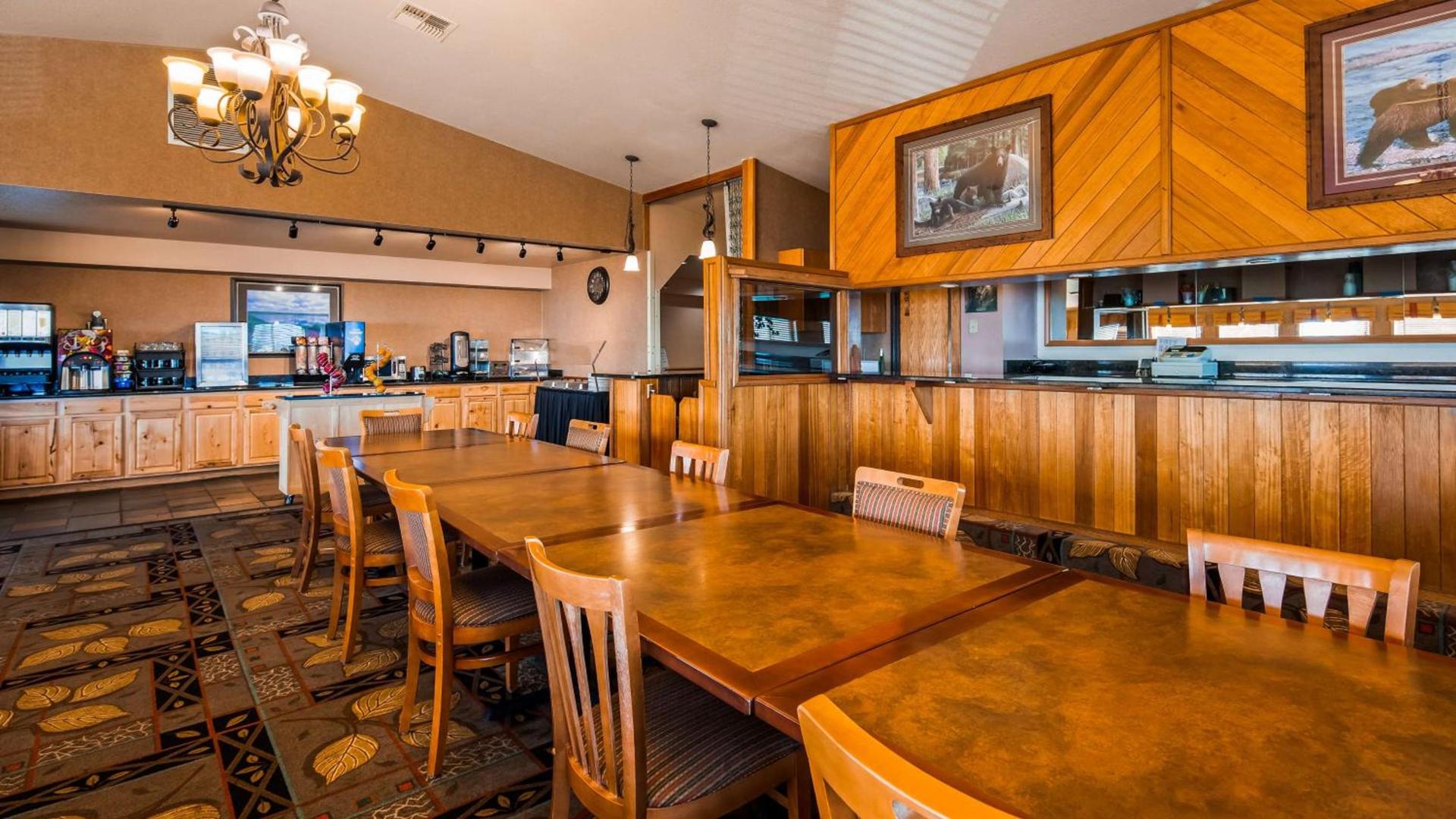 Best Western Bidarka Inn photo 8