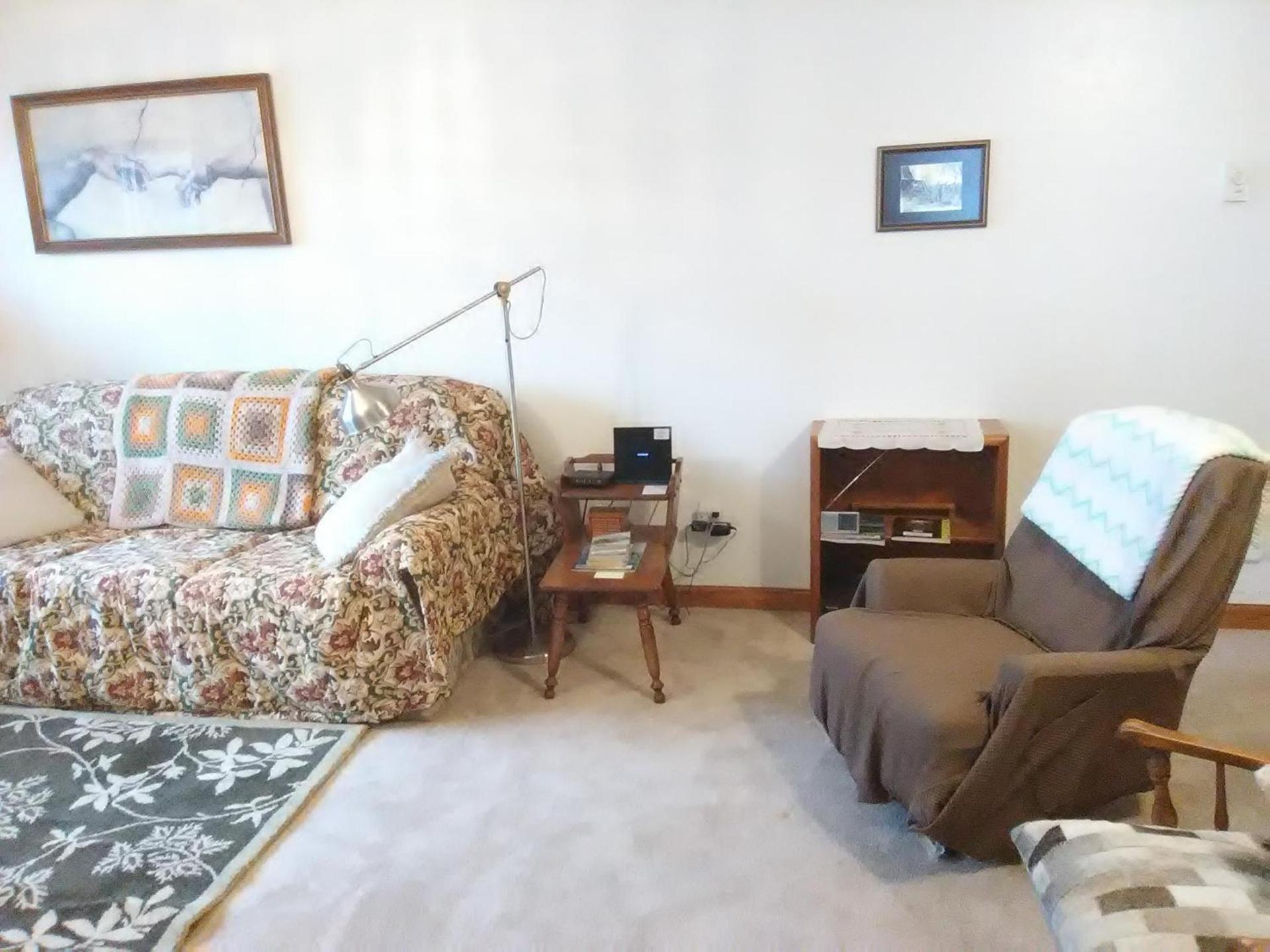 Lakeside Hostel & Guest House photo 19