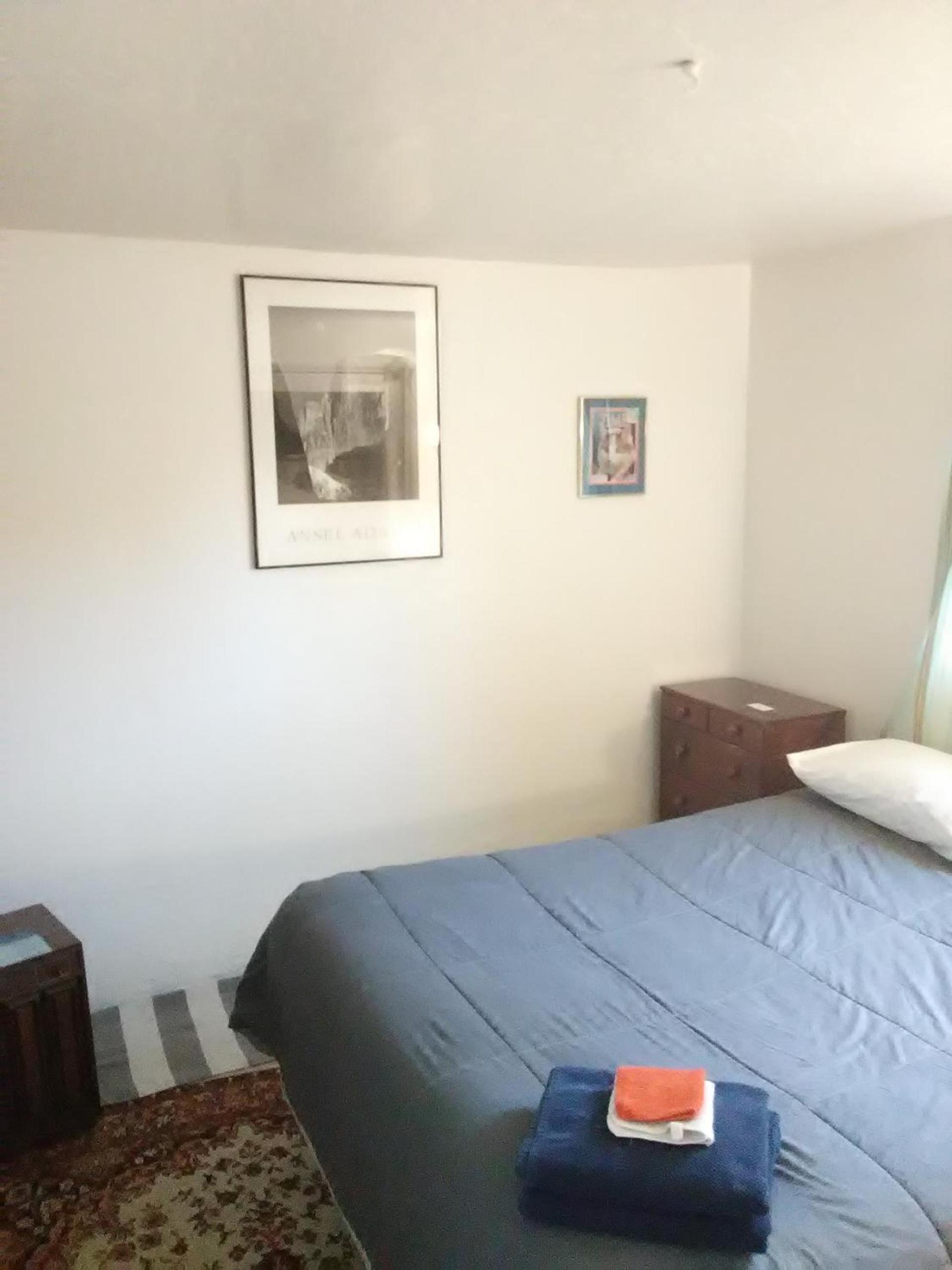 Lakeside Hostel & Guest House photo 17