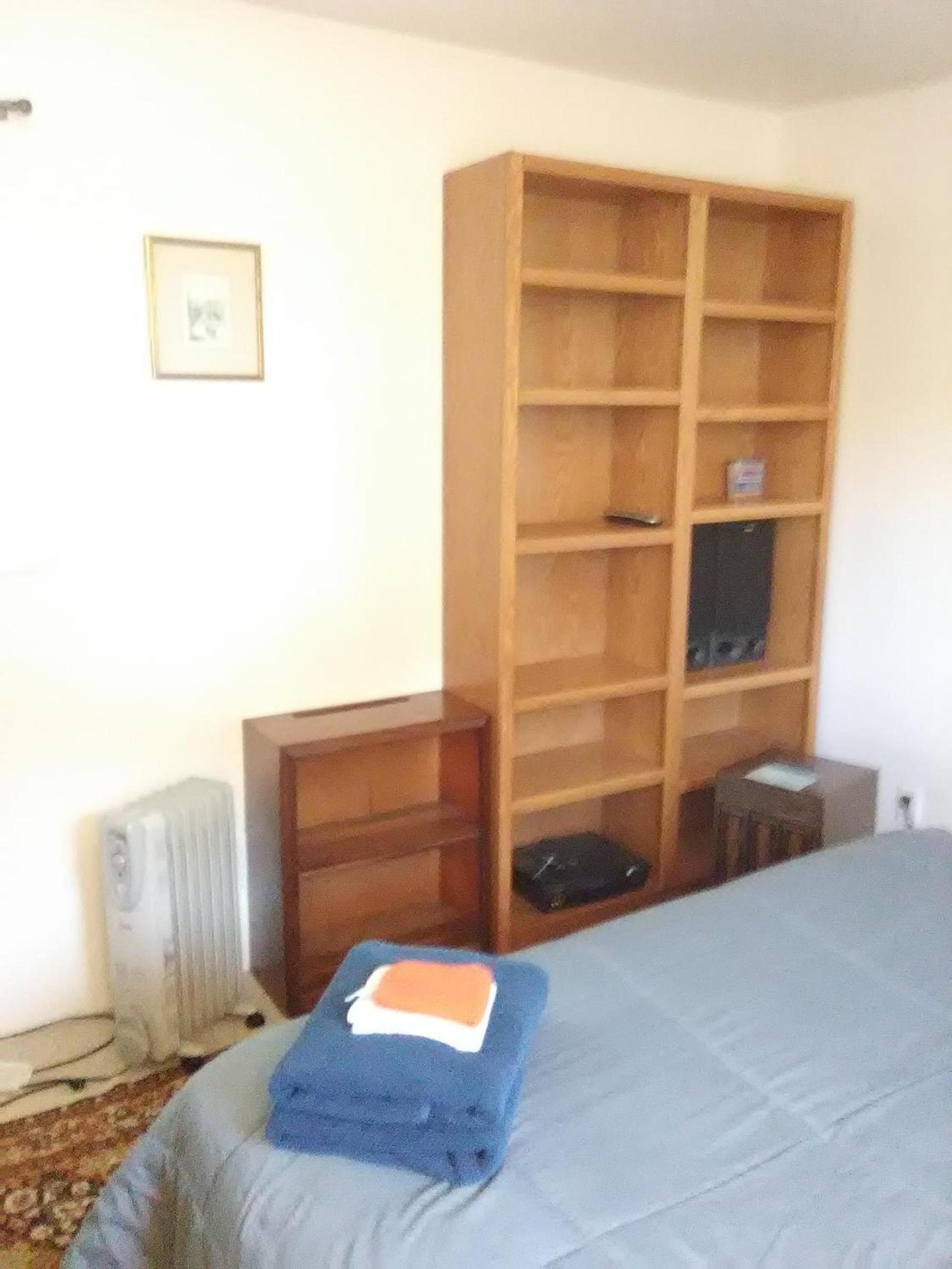 Lakeside Hostel & Guest House photo 16
