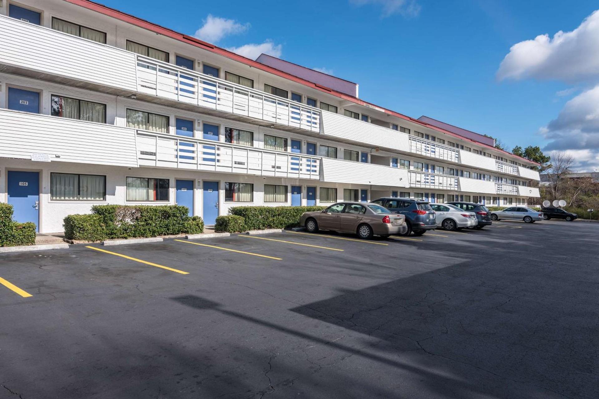 Motel 6-Birmingham, AL photo 5