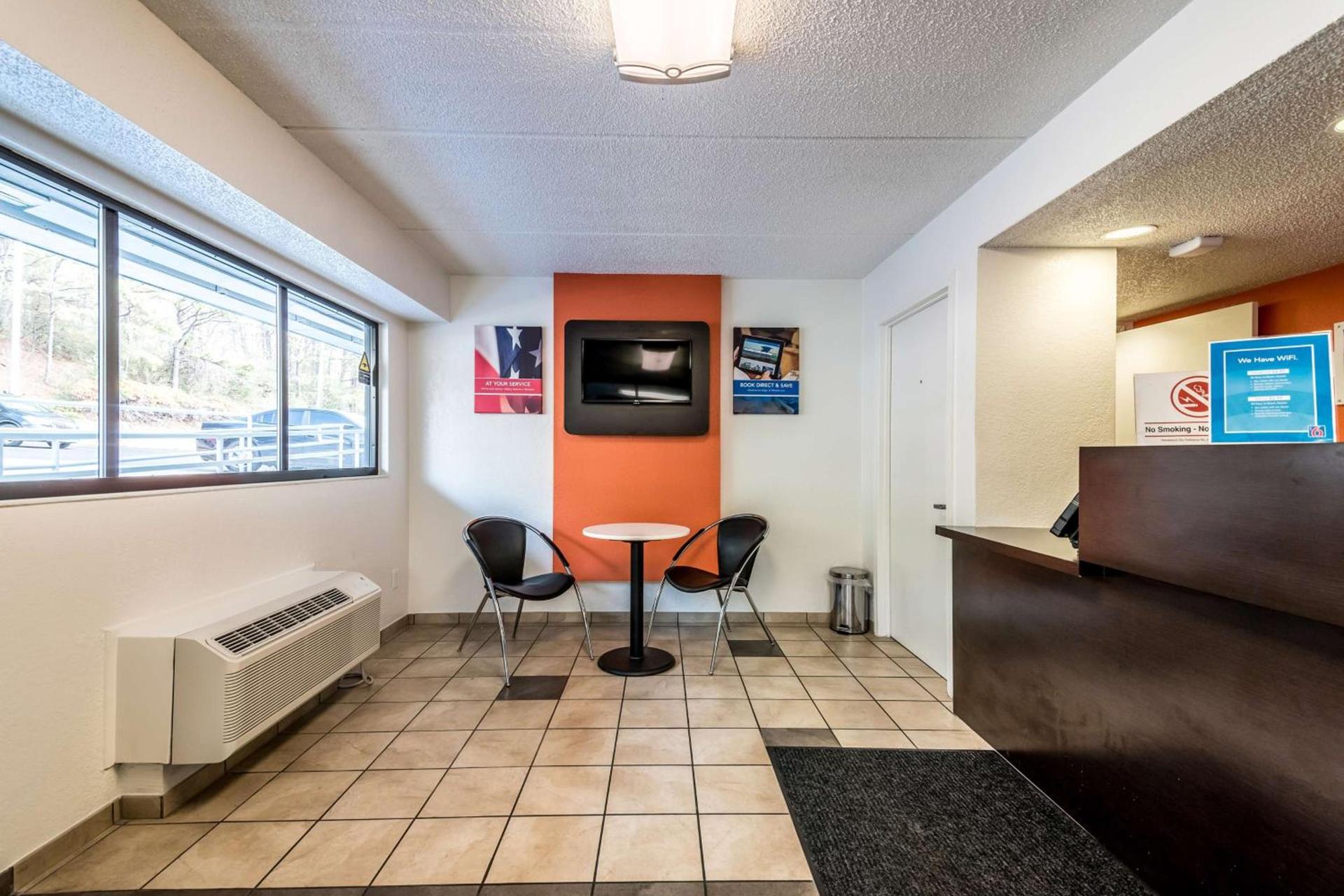 Motel 6-Birmingham, AL photo 25
