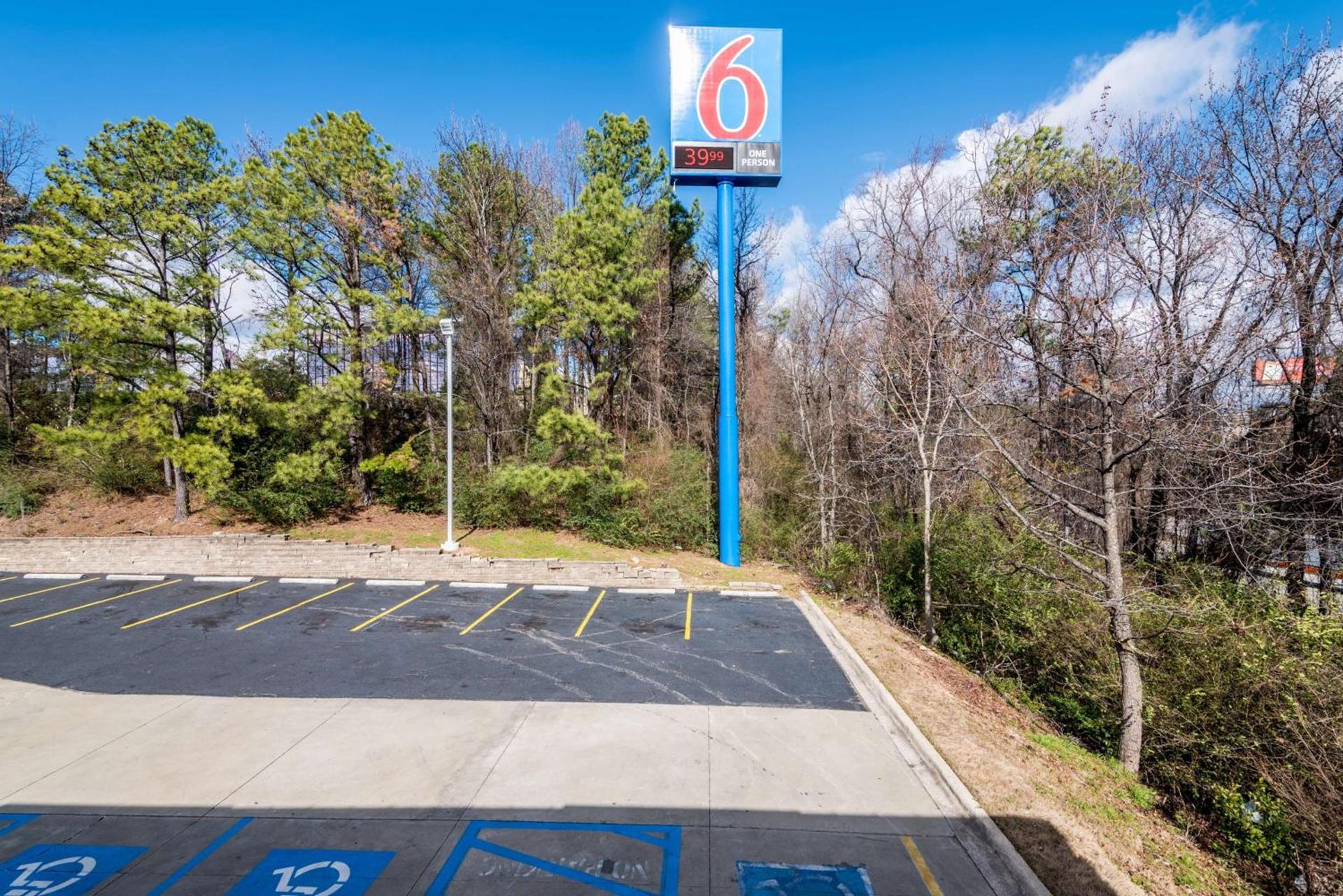 Motel 6-Birmingham, AL photo 2