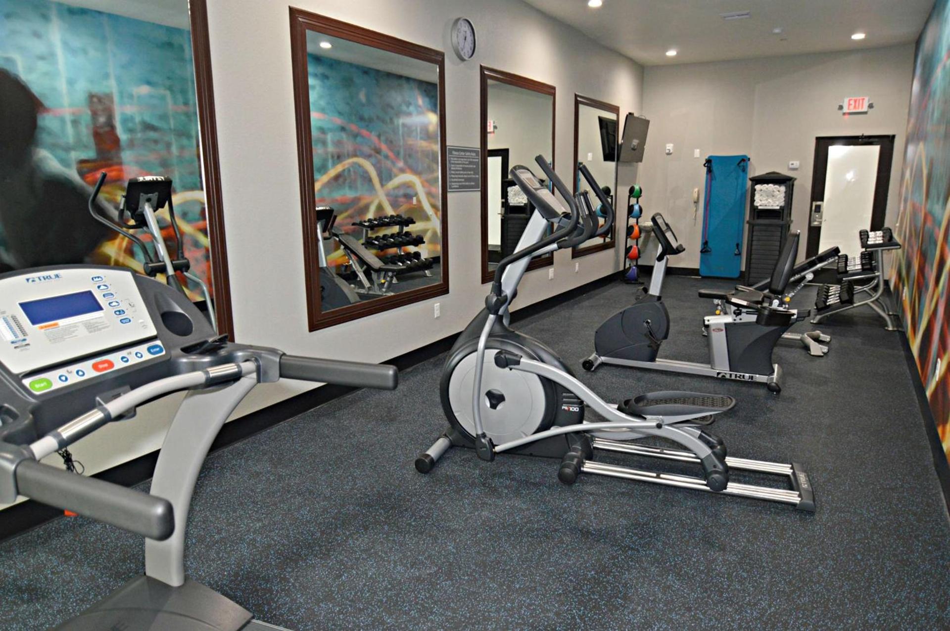 Best Western Plus Waller Hotel photo 8