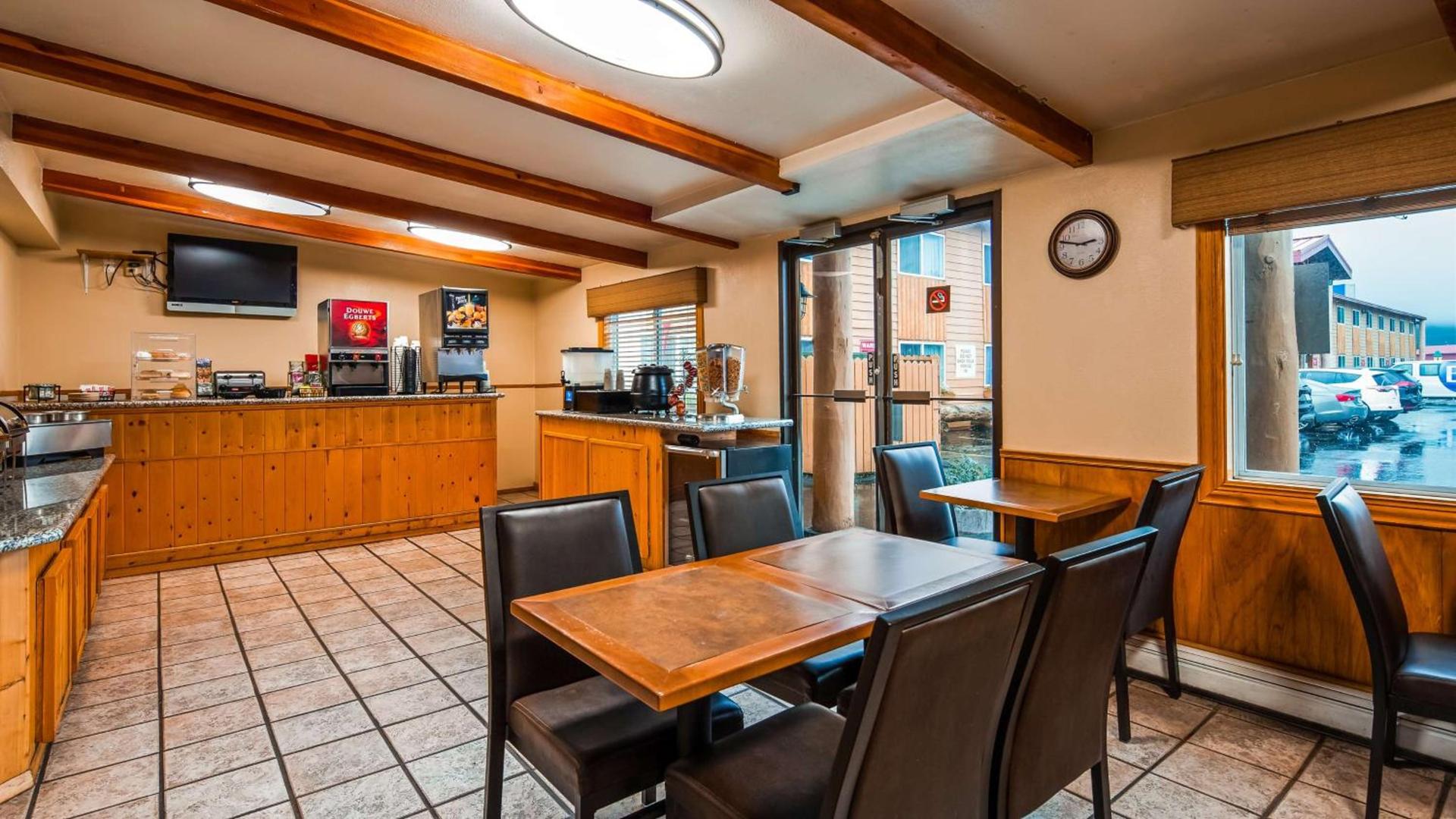 Best Western Valdez Harbor Inn photo 5