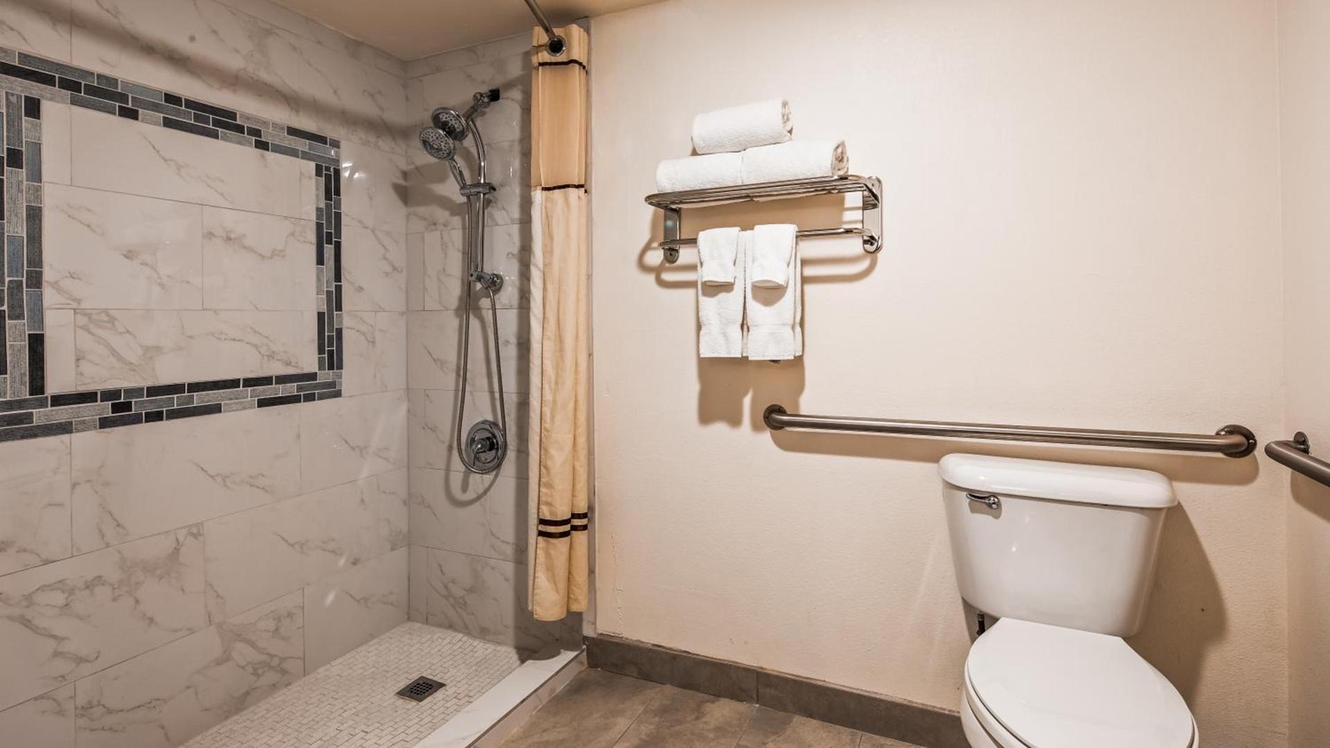 Best Western Pahrump Oasis photo 34